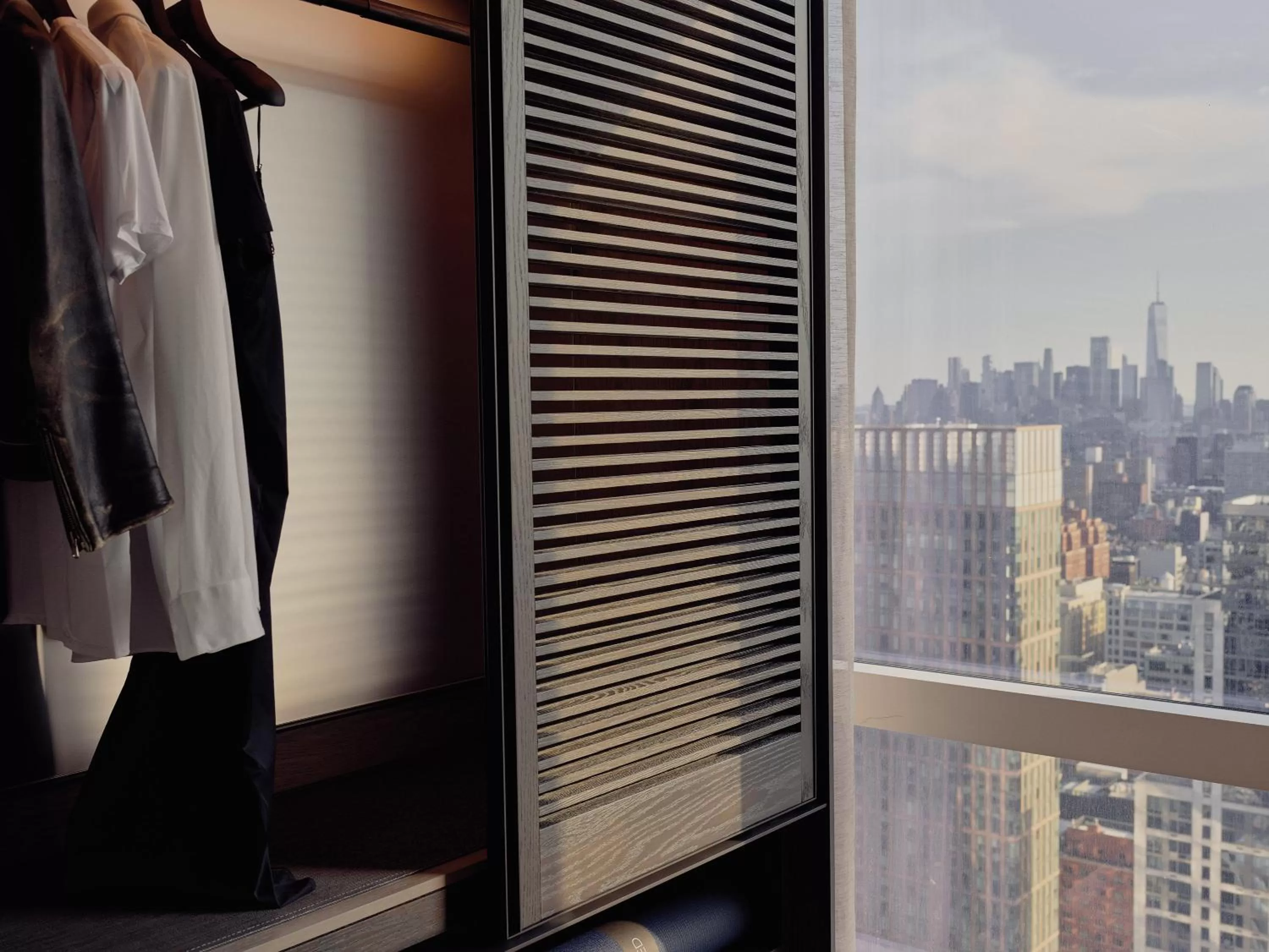 Photo of the whole room in Equinox Hotel New York