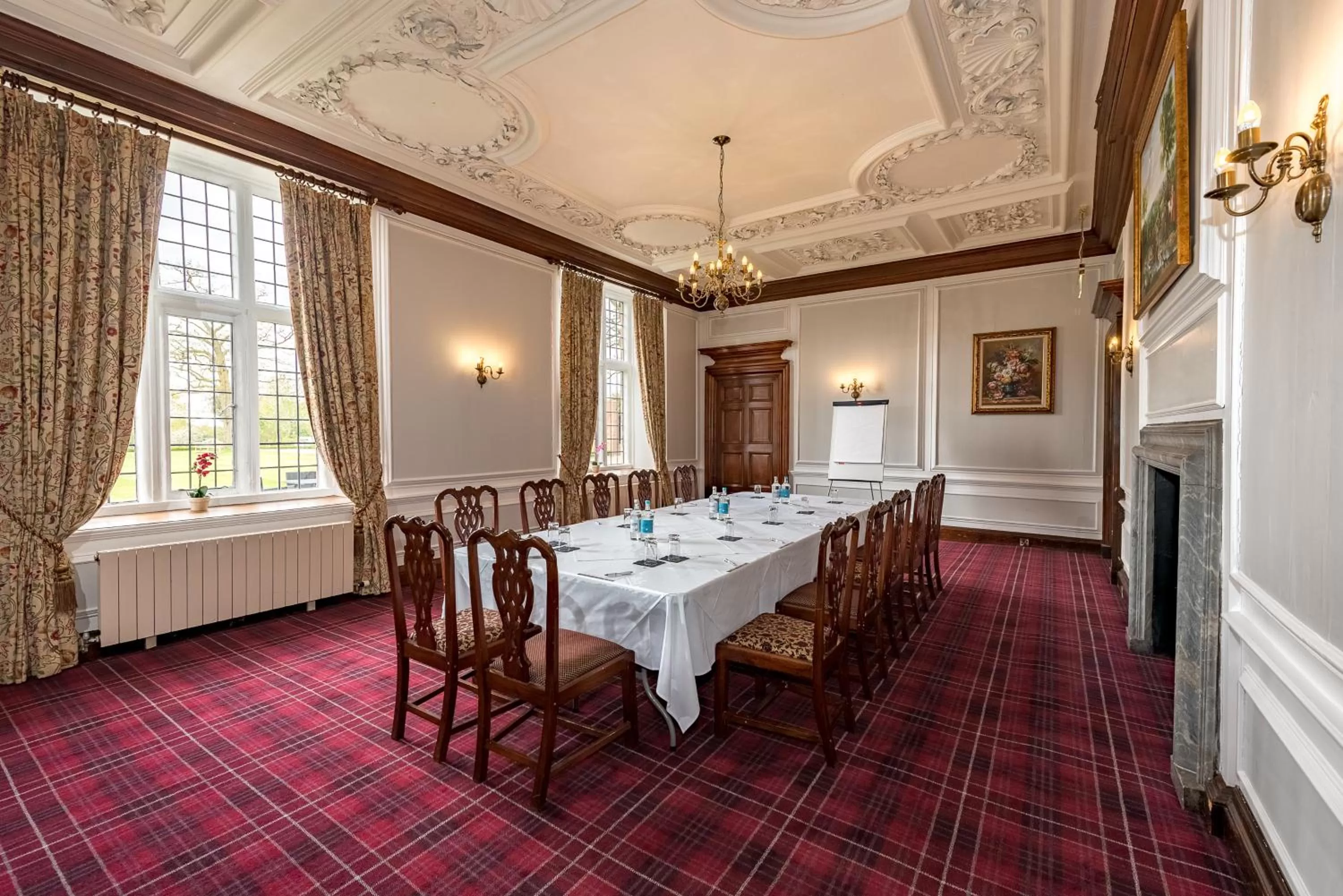 Dining area in Castle Bromwich Hall Hotel, BW Signature Collection by Best Western