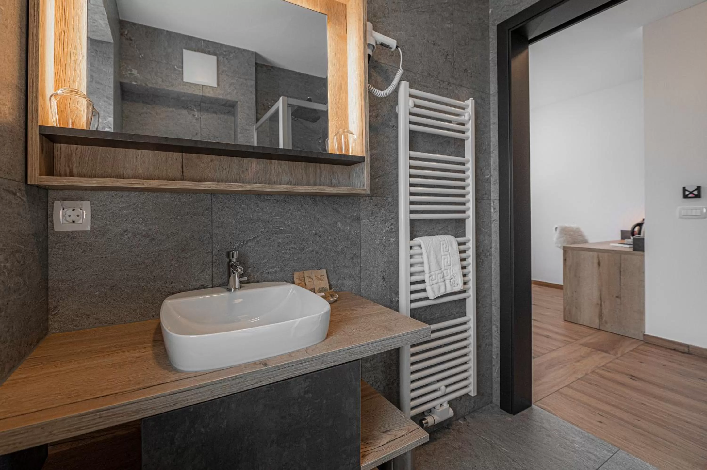 Bathroom in Veldes B&B