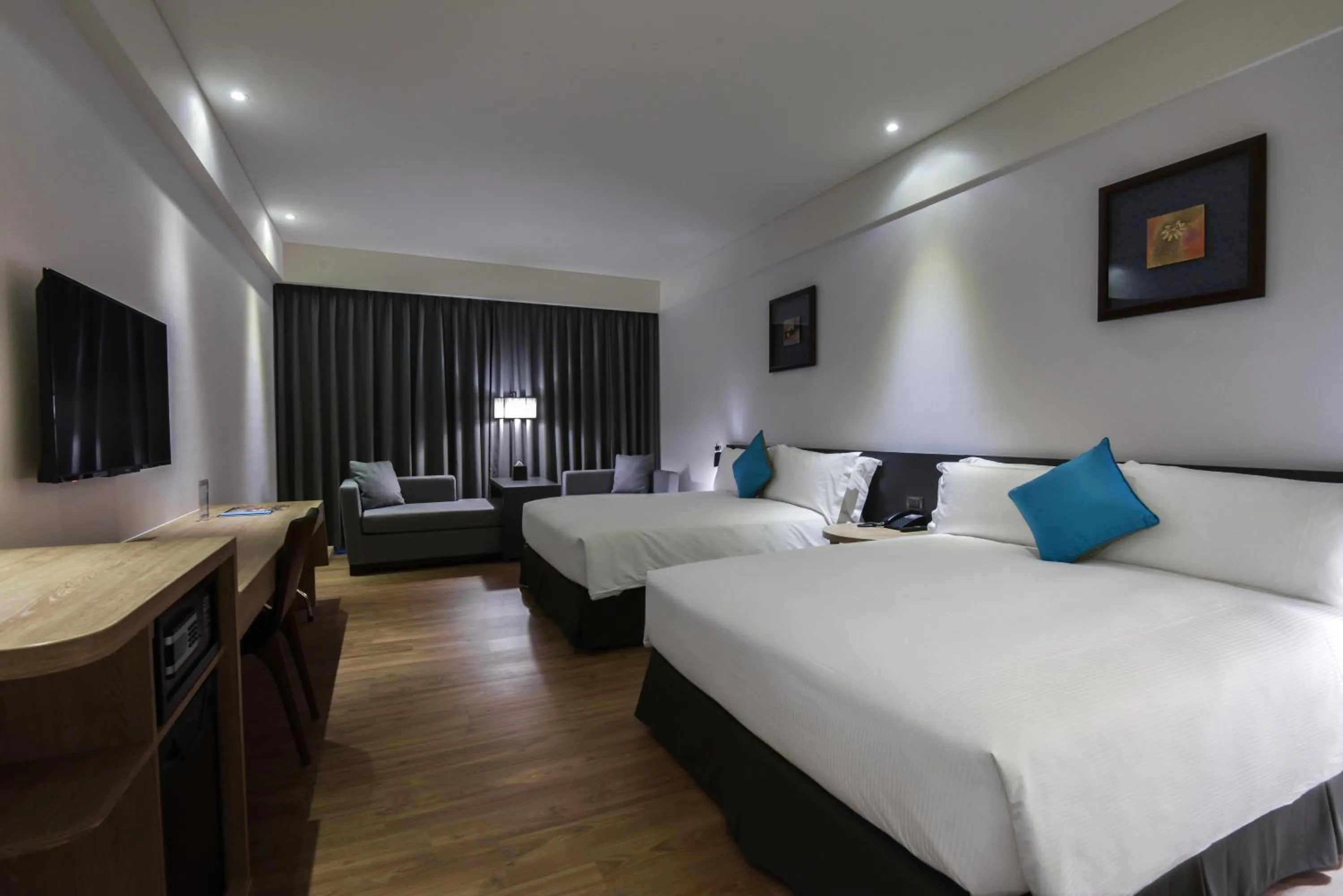 Bed in Just Sleep Kaohsiung Station