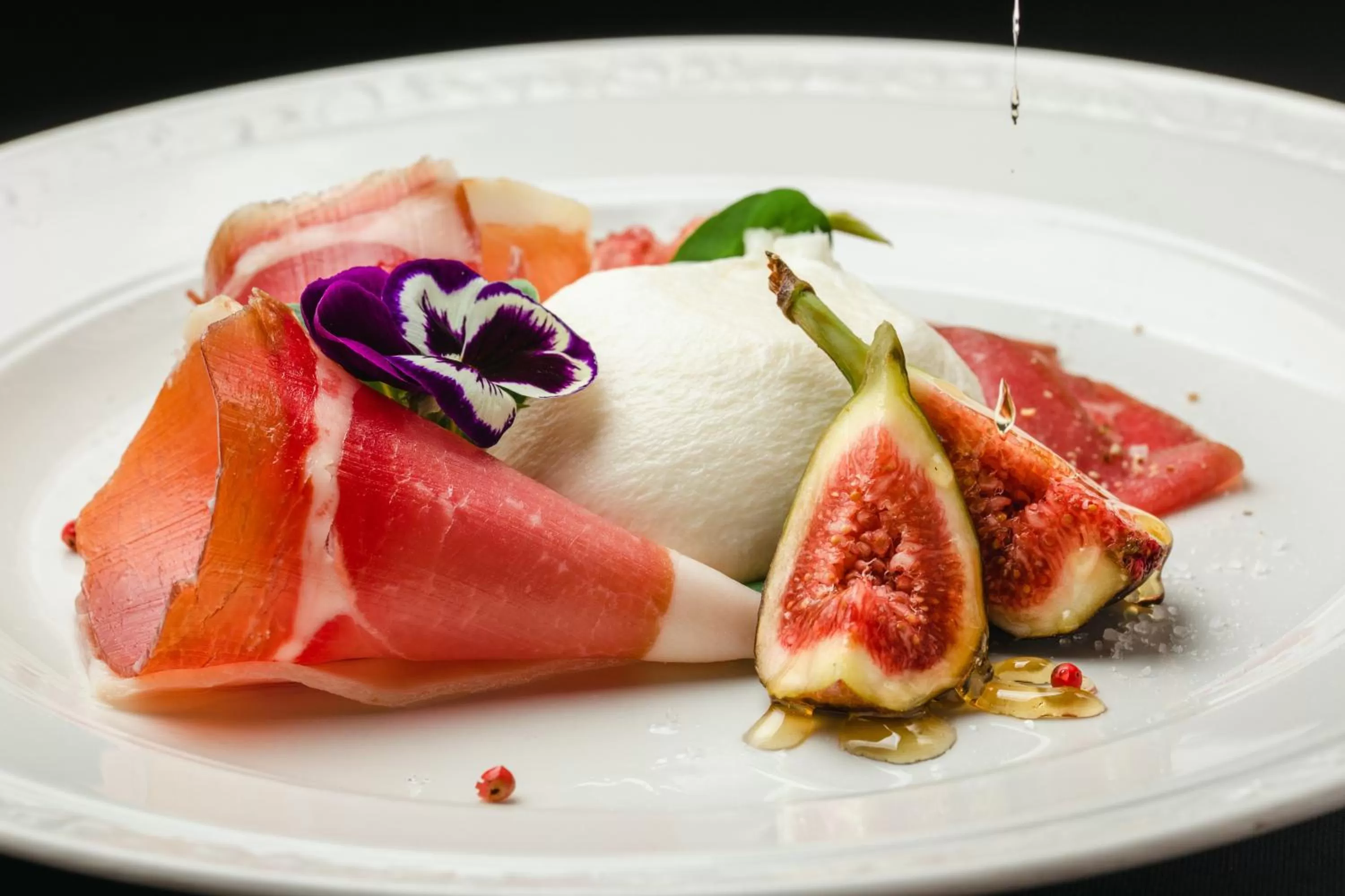 Food in Mali Hotel Porat