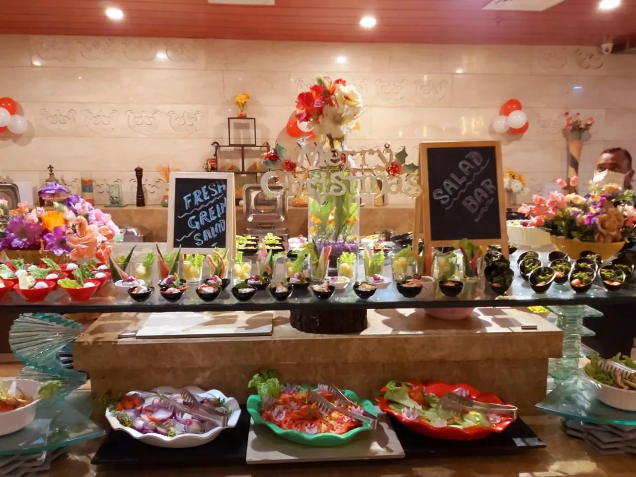 Buffet breakfast in Souvenir Jaipur