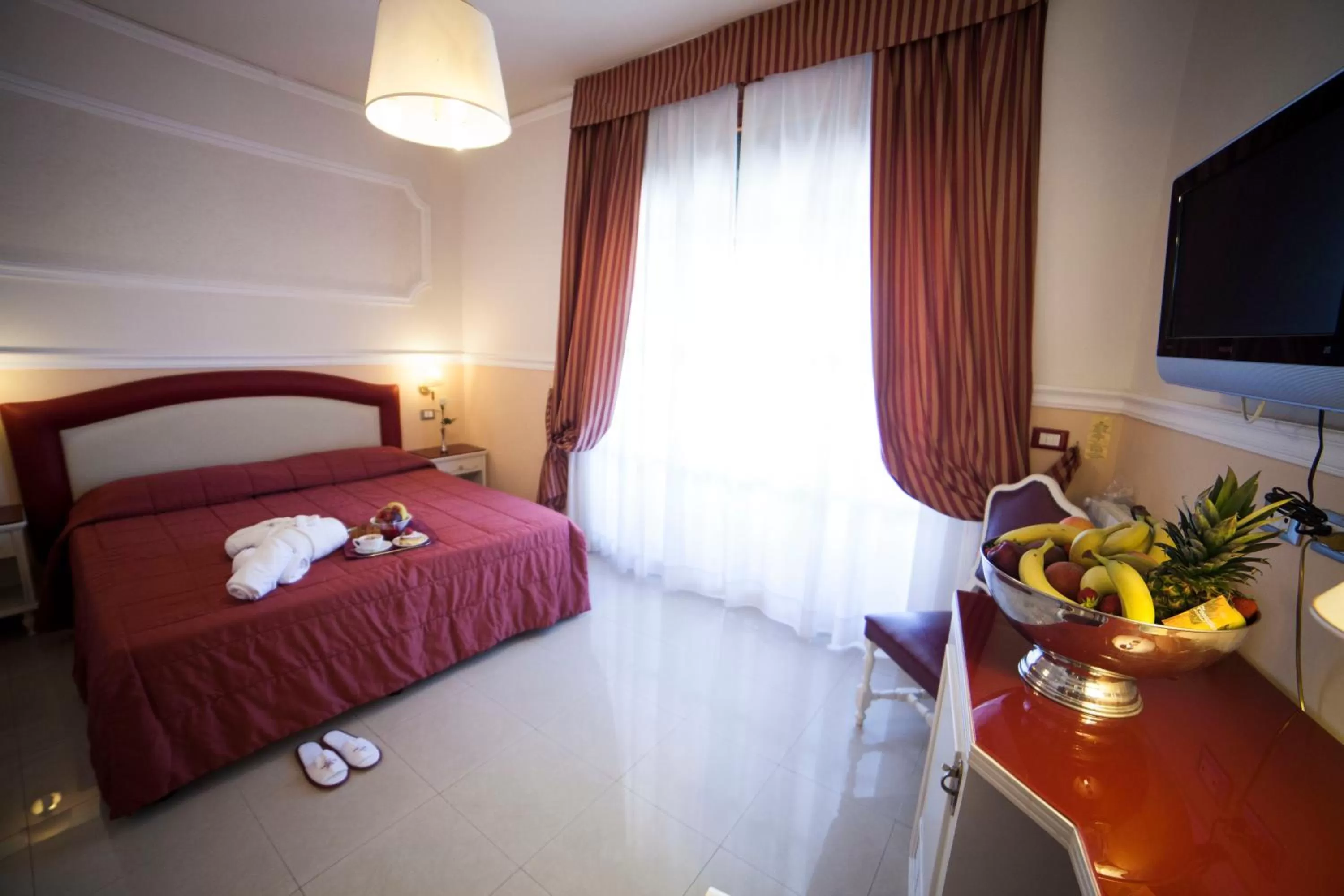 Day, Bed in Hotel Gran Duca