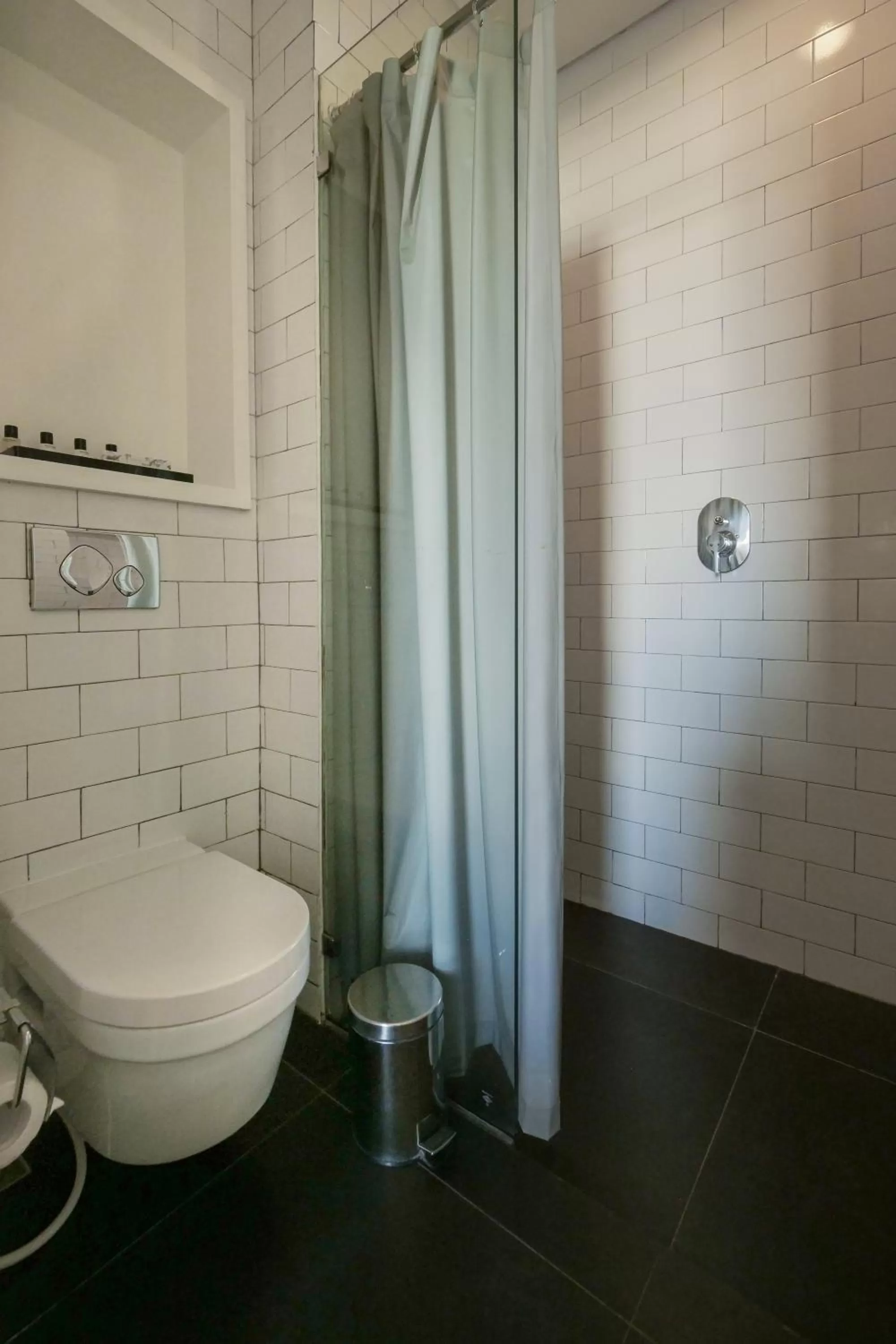 Bathroom in Morrissey Hotel