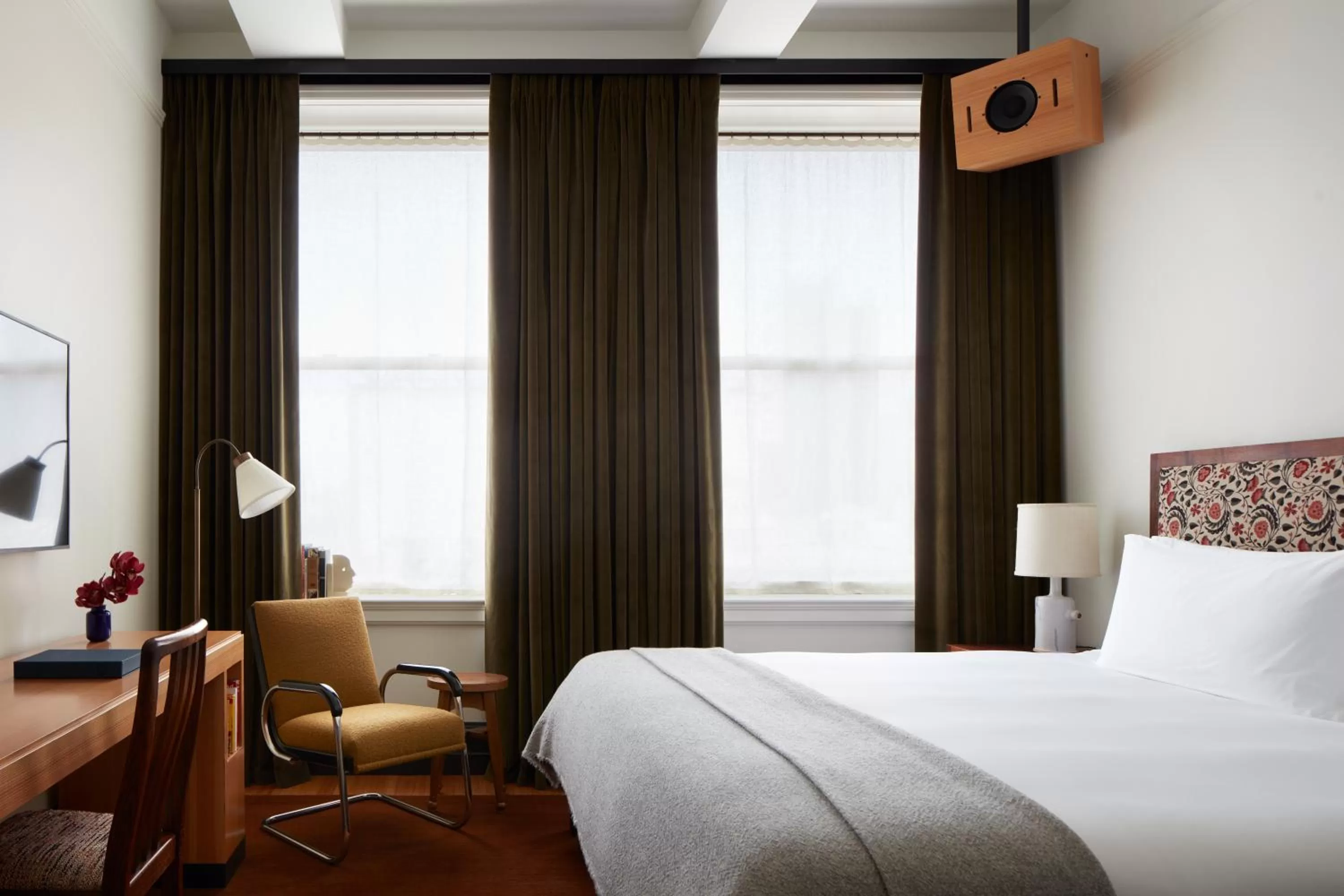 Photo of the whole room, Bed in Nine Orchard