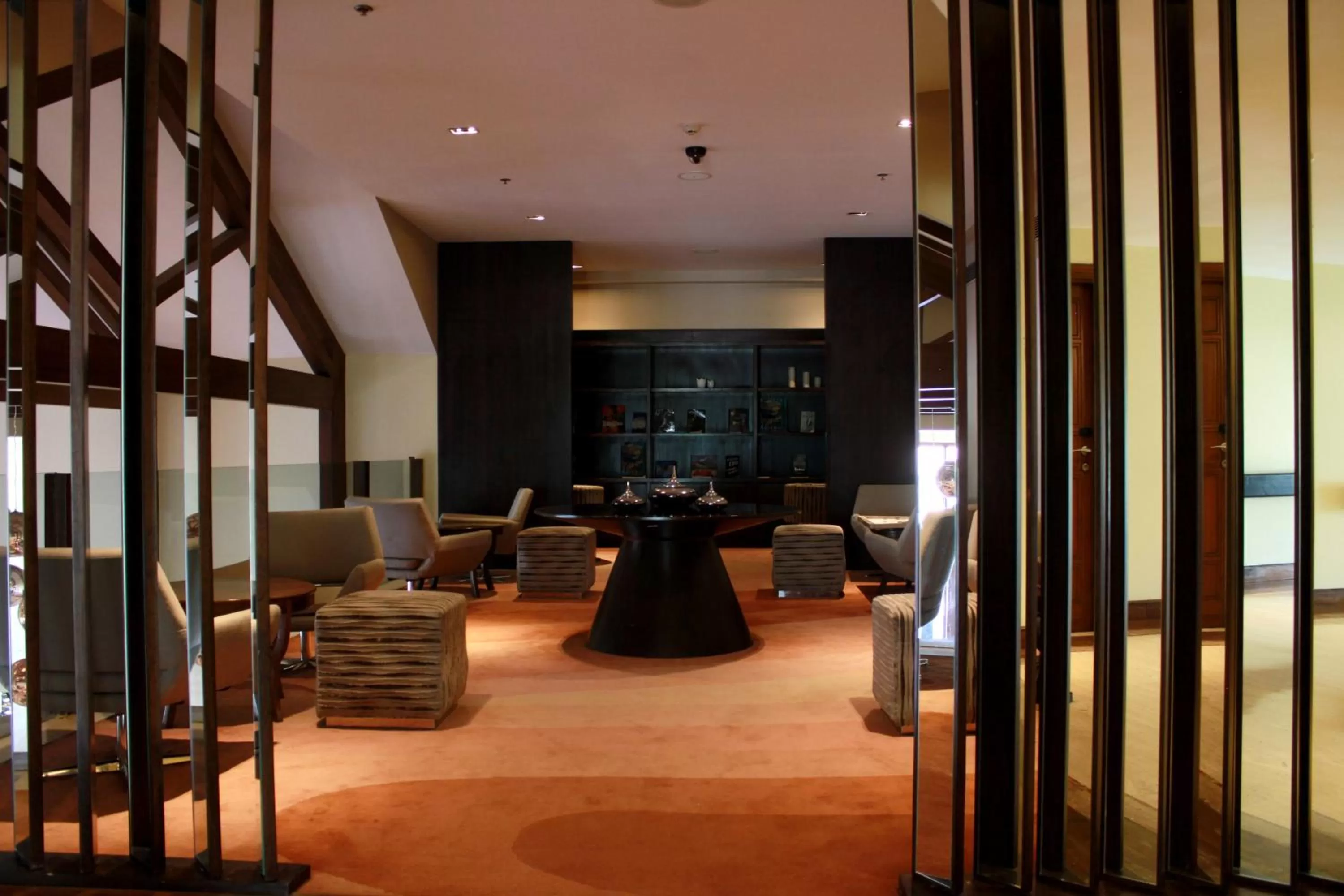 Lobby or reception in Taj Dal View Srinagar