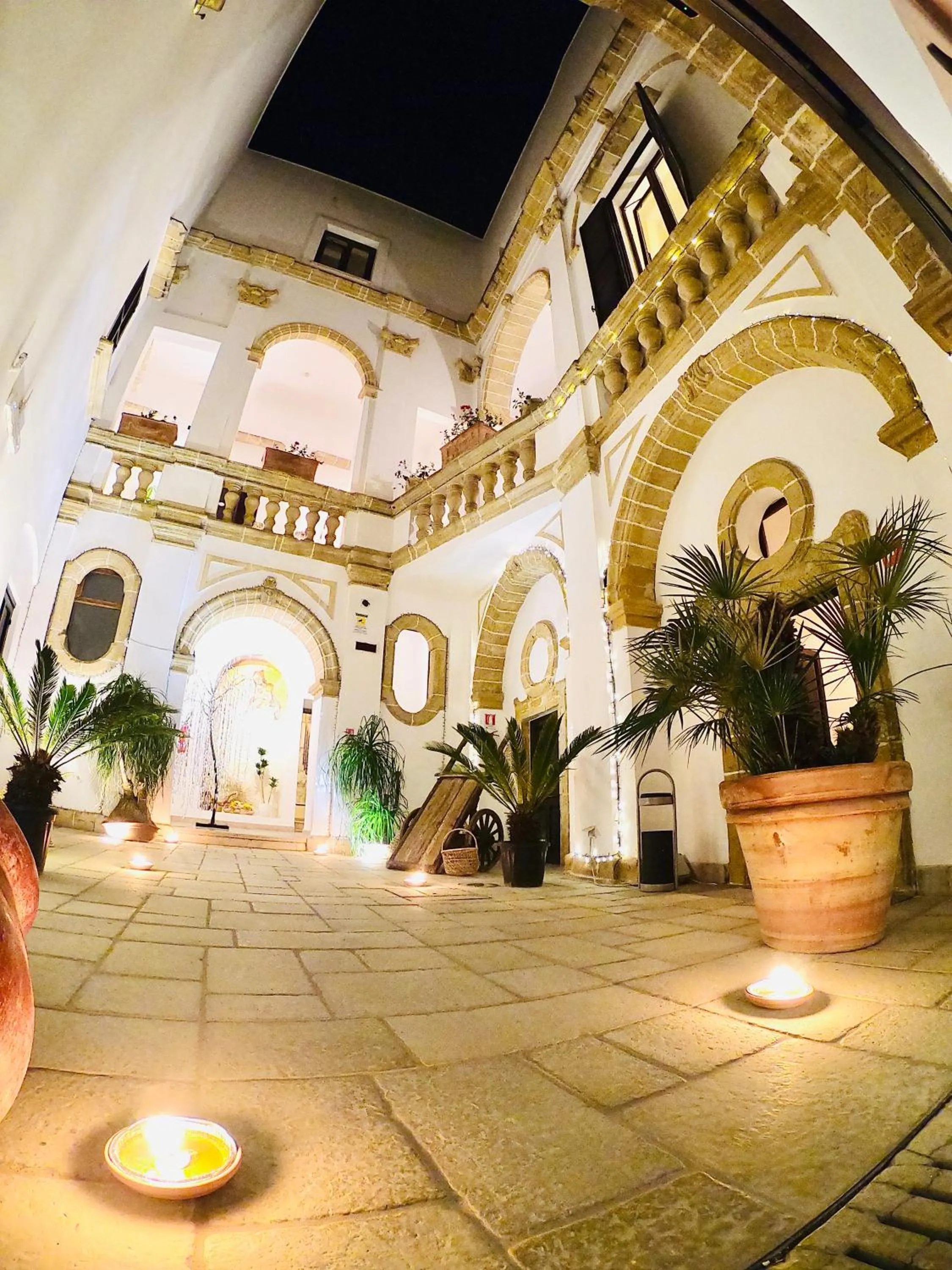 Patio in Al Pescatore Hotel & Restaurant