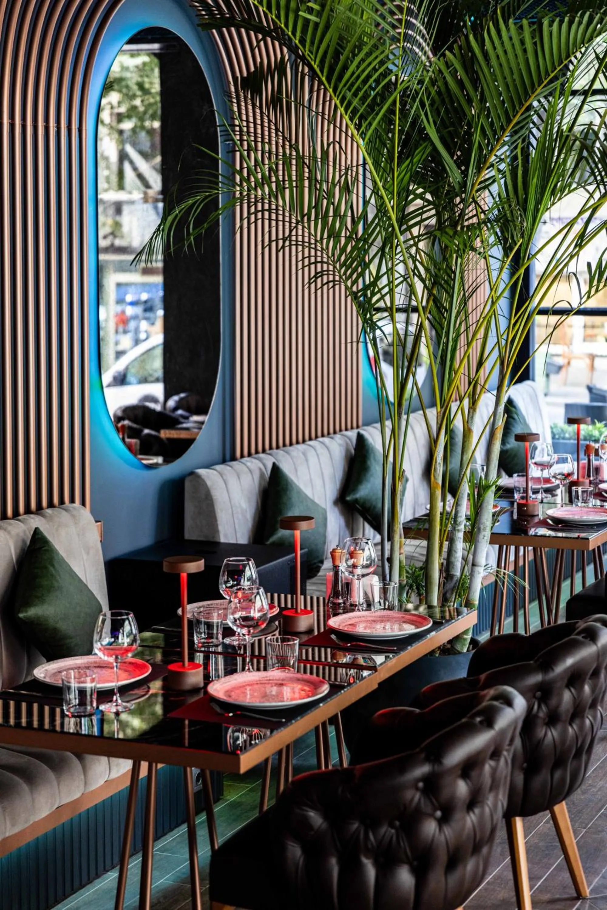 Restaurant/places to eat in Hotel Villa Zurich-Special Category