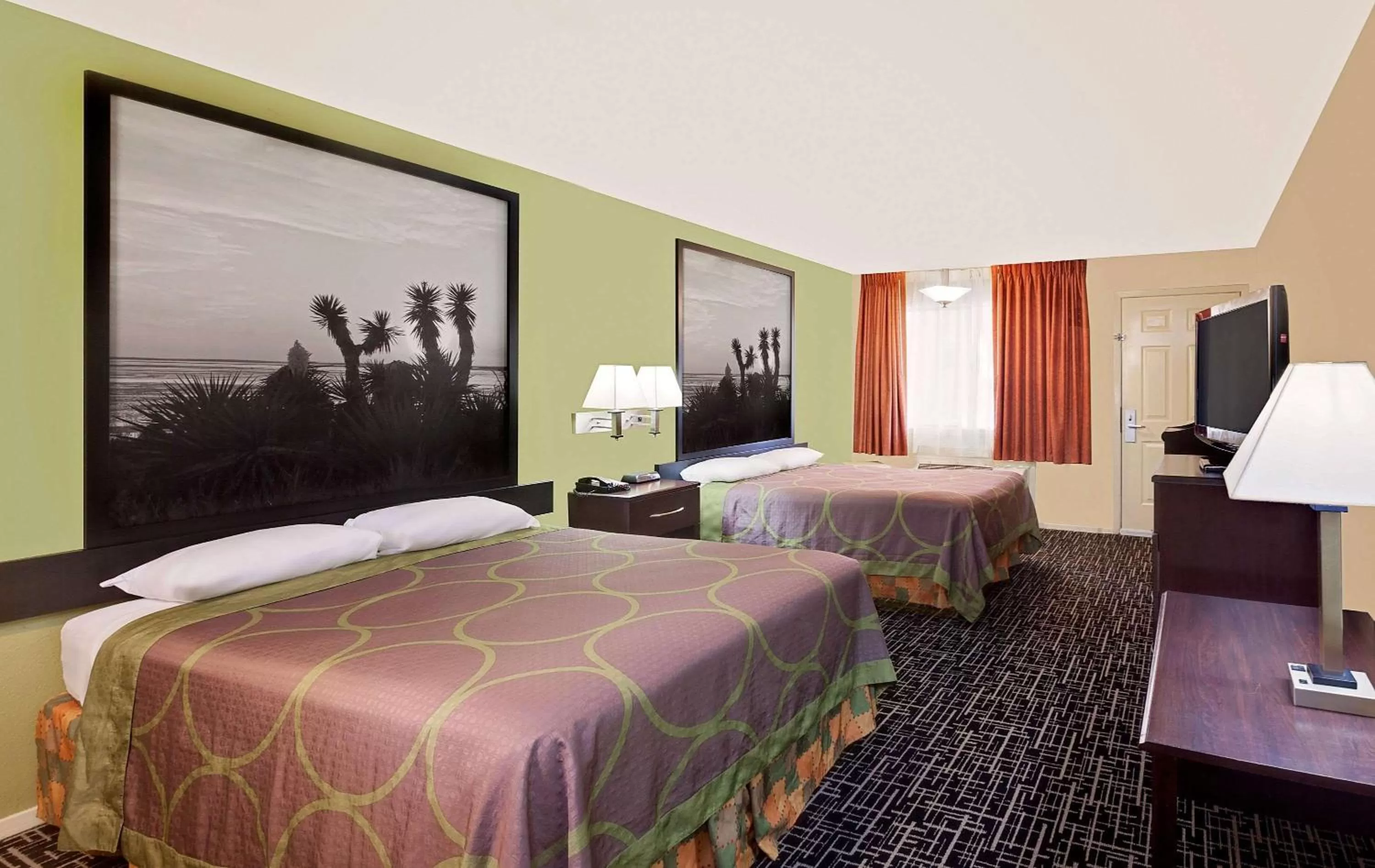 Queen Room with Two Queen Beds and Tub - Mobility/Hearing Accessible - Non-Smoking in Super 8 by Wyndham Corpus Christi Northwest