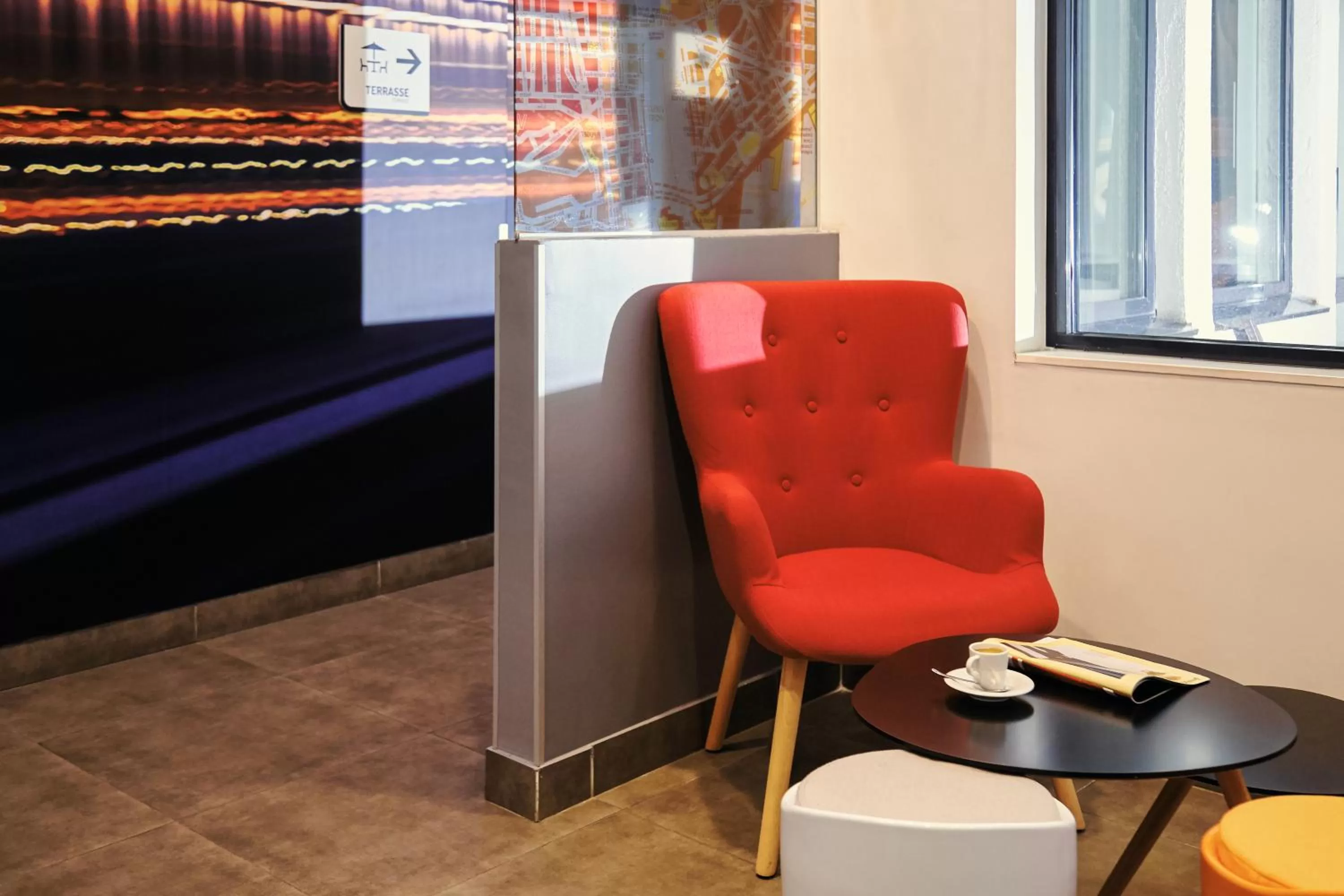 Lounge or bar in ibis Styles Marseille Gare Saint-Charles