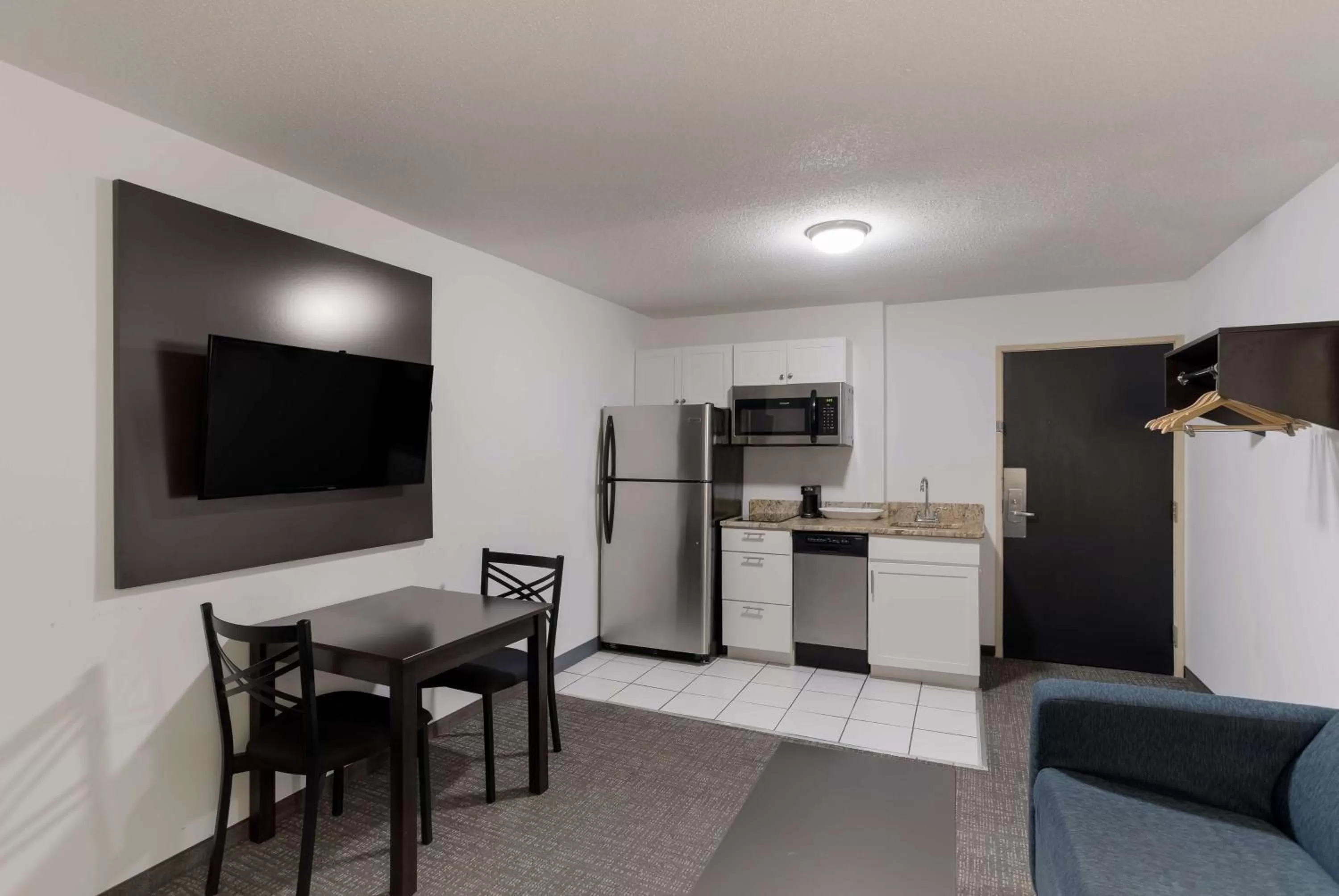 Two-Bedrooms King Suite in SureStay Hotel by Best Western Presque Isle