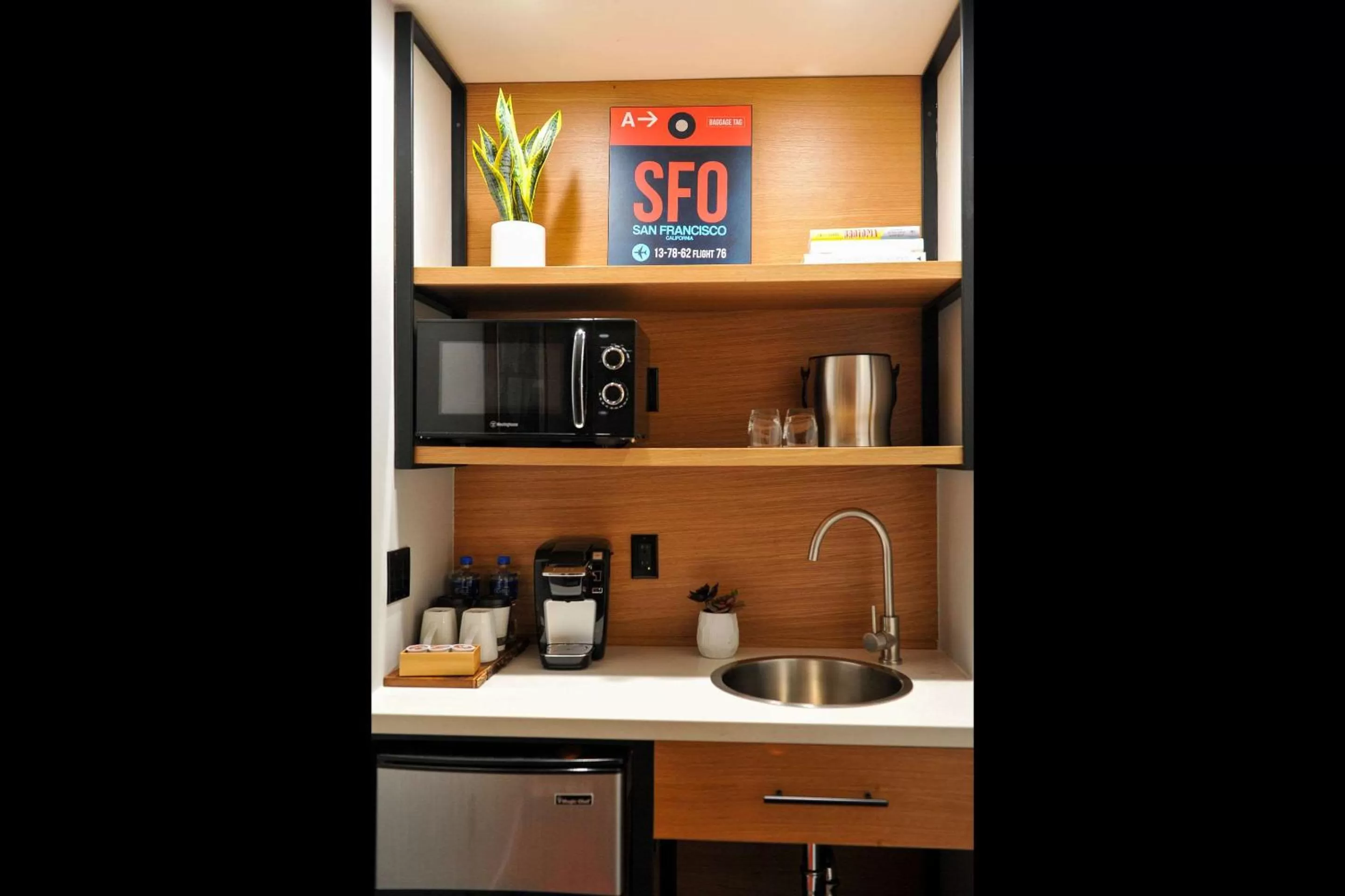 King Room with Roll-In Shower - Accessible/Non-Smoking in Infinity Hotel San Francisco, Tapestry Collection by Hilton