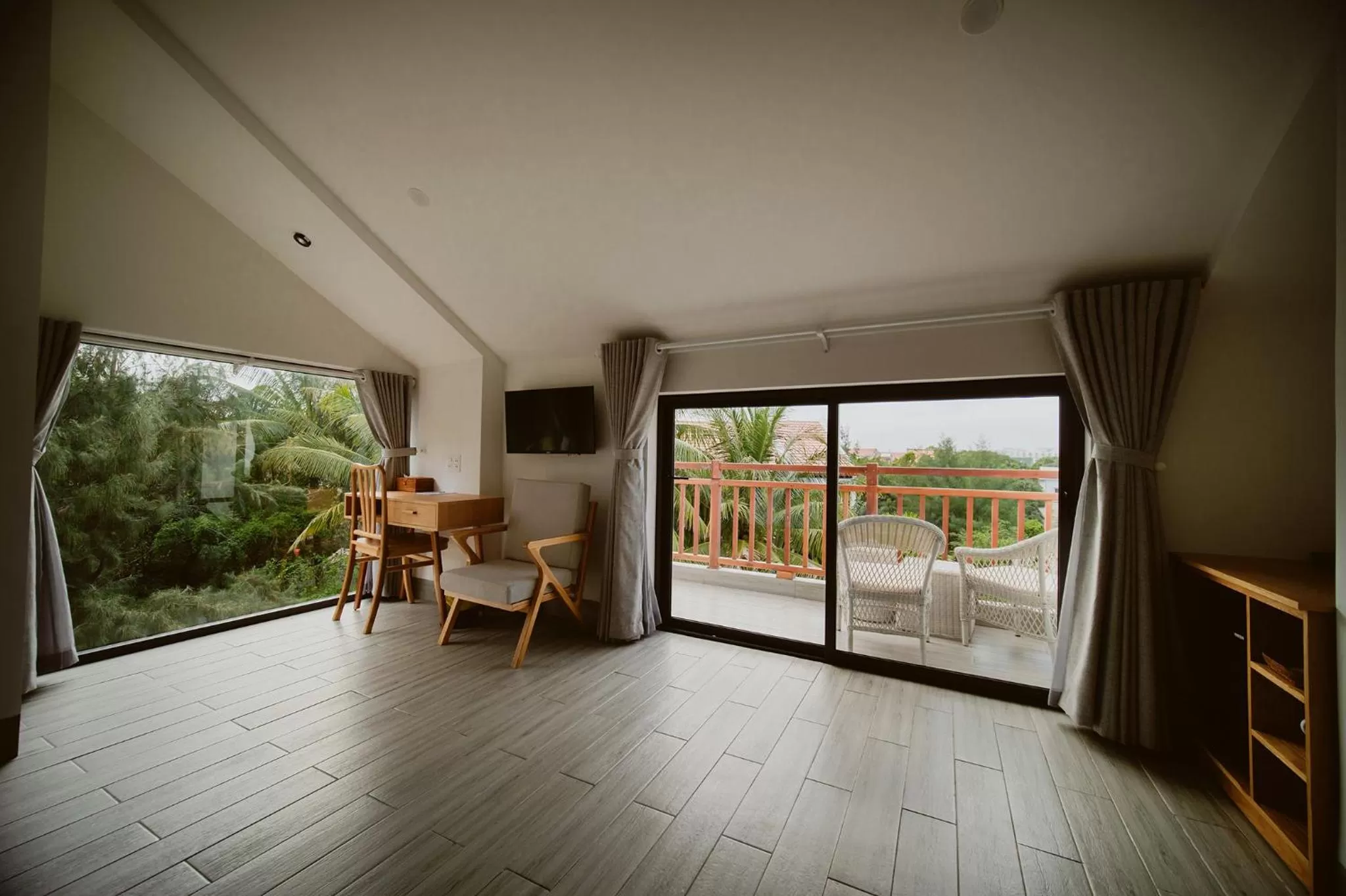 Pool view in The Watermark Beachside Hotel