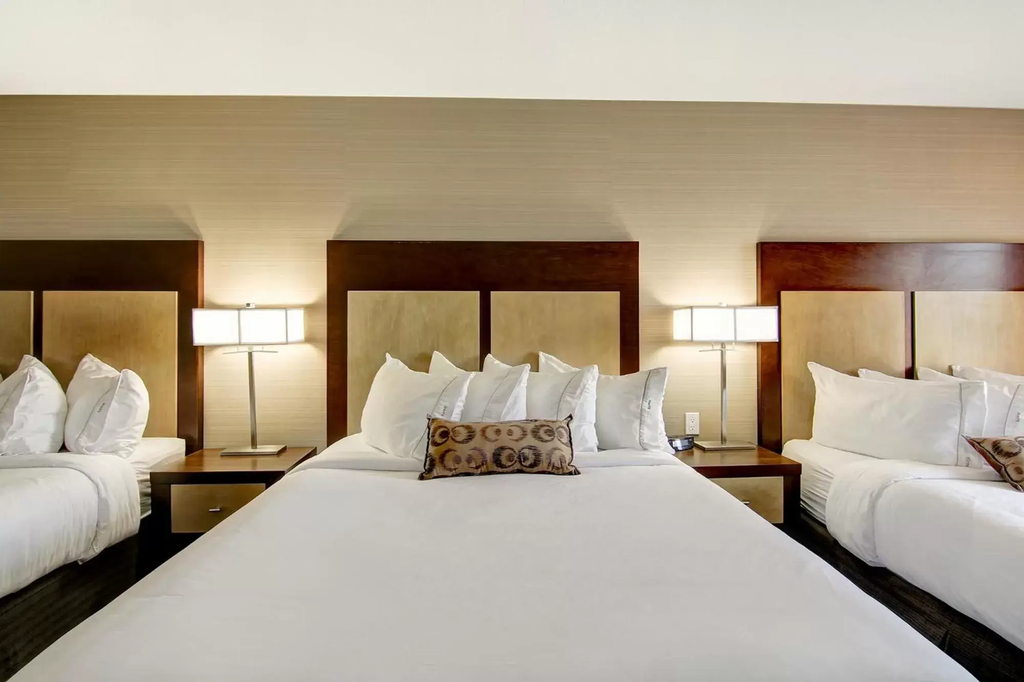 Triple Queen Room in Canalta Hotel Esterhazy Triple Queen Room in Canalta Hotel Esterhazy