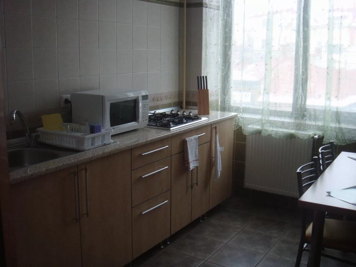 Kitchen or kitchenette, Kitchen/Kitchenette in Villa Edera Residence - Gazda Profesionista