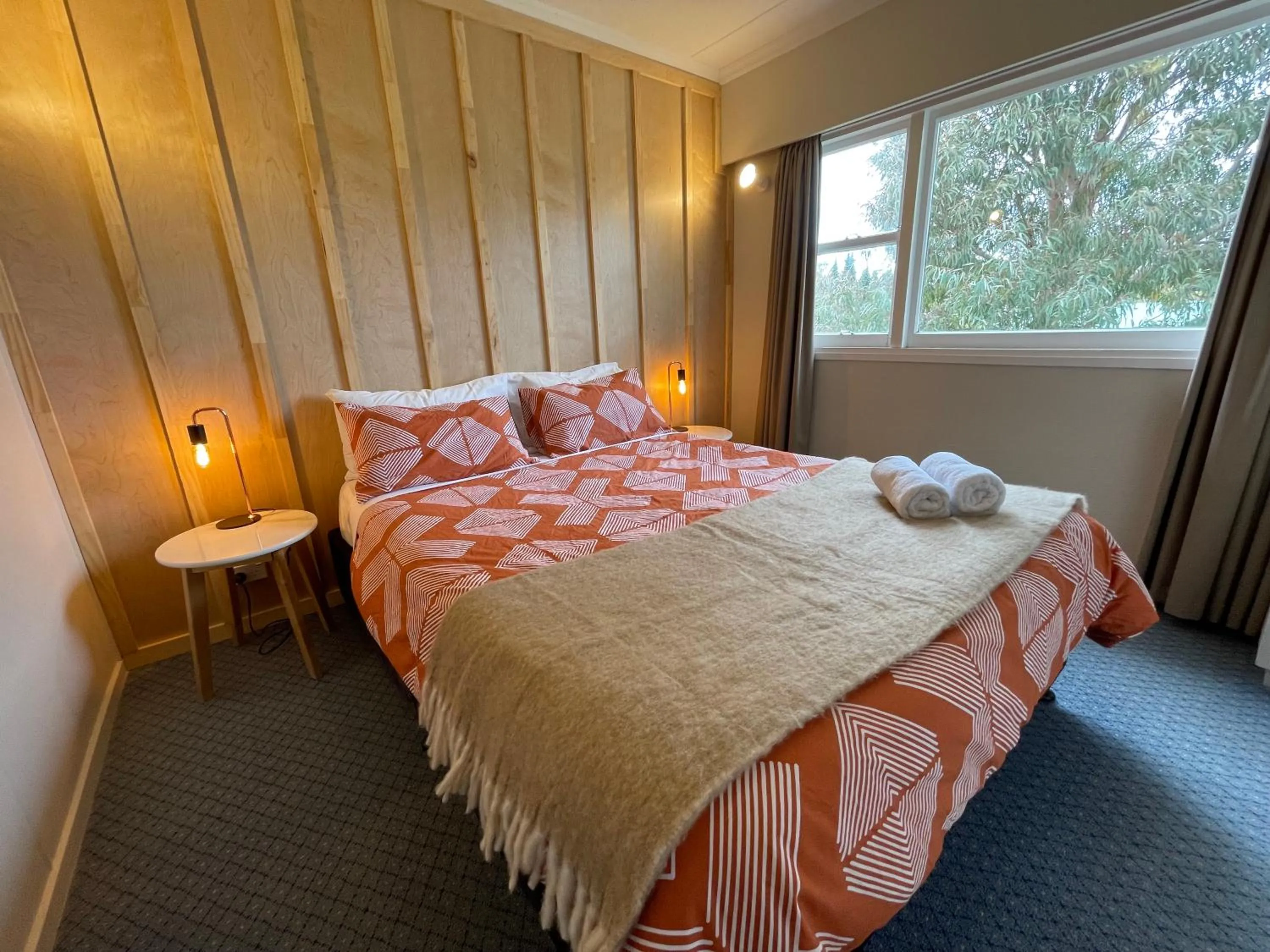 Bed in Te Anau Lakefront Backpackers