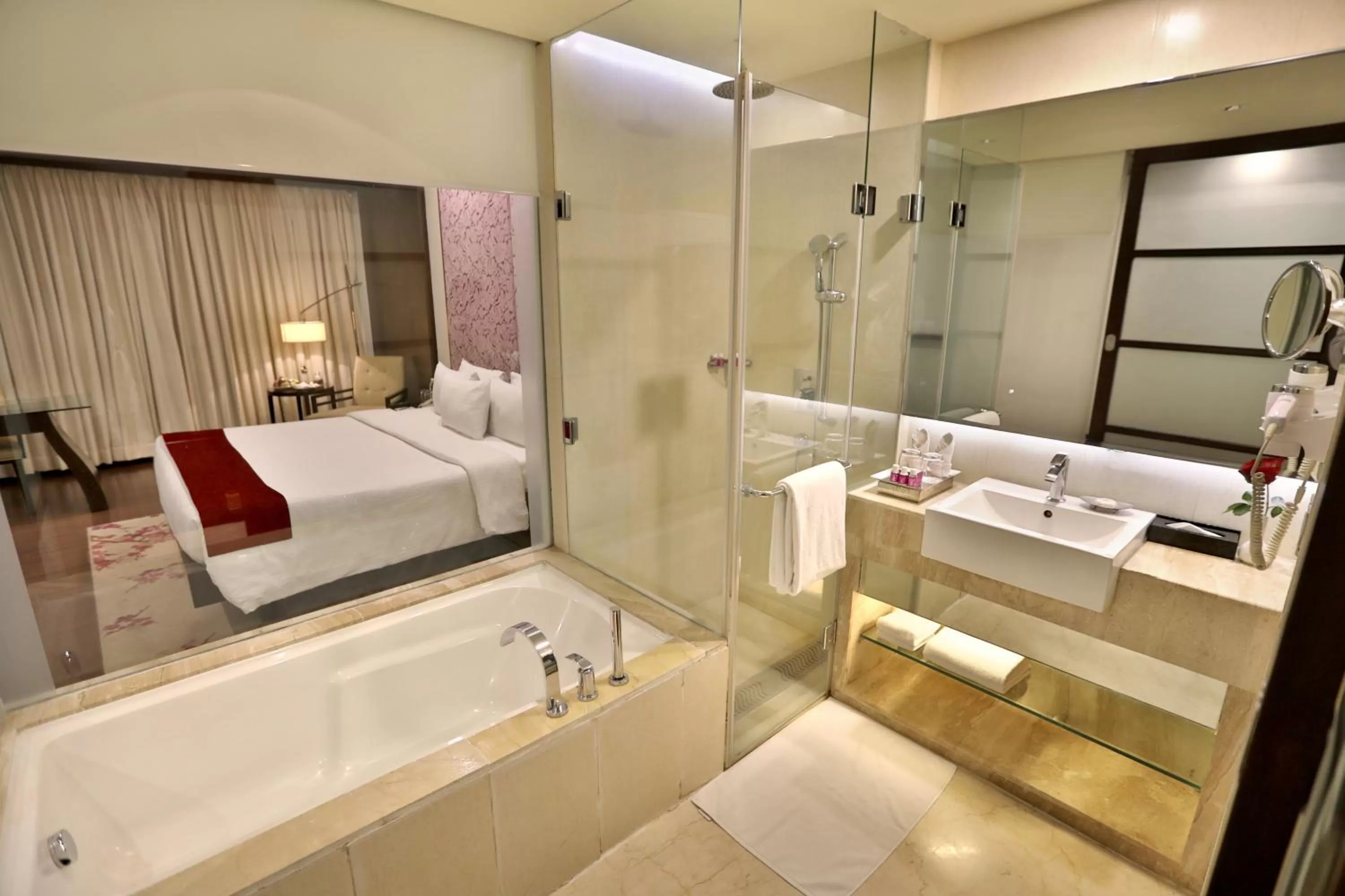 Shower, Bed in Hotel Royal Orchid Jaipur, Tonk Road