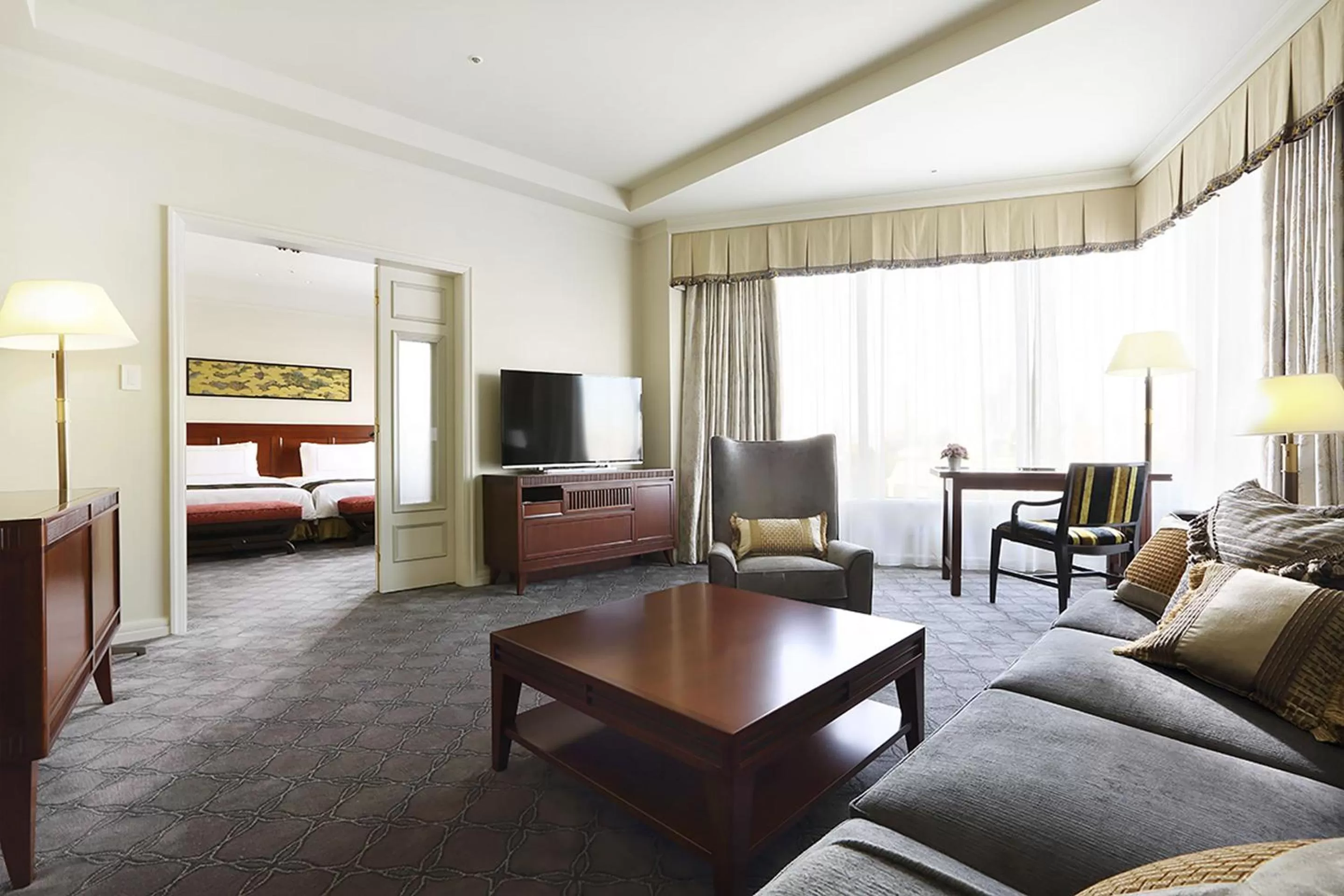 Living room, Bed in Hotel Chinzanso Tokyo