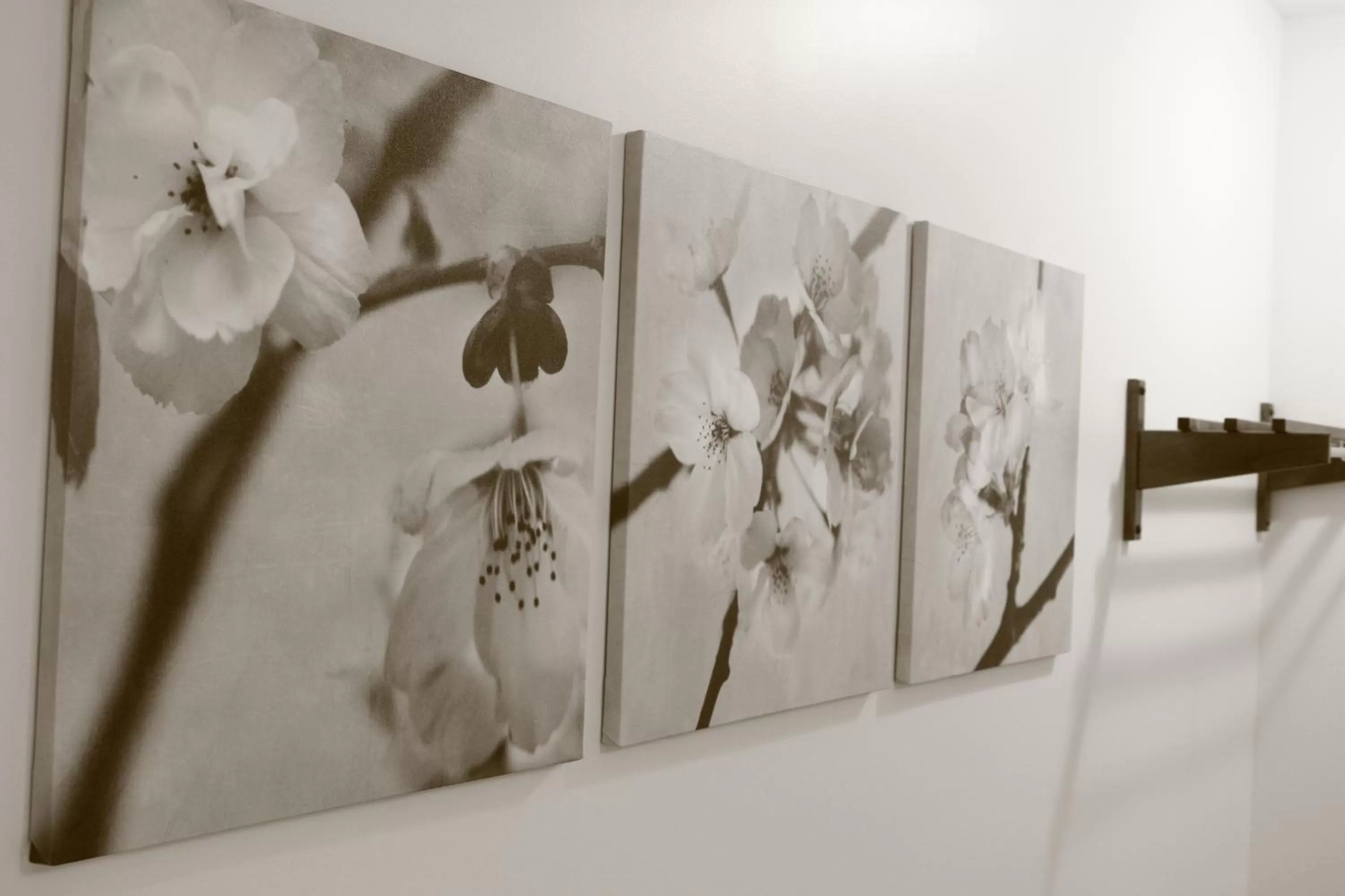 Decorative detail in Collins Hotel