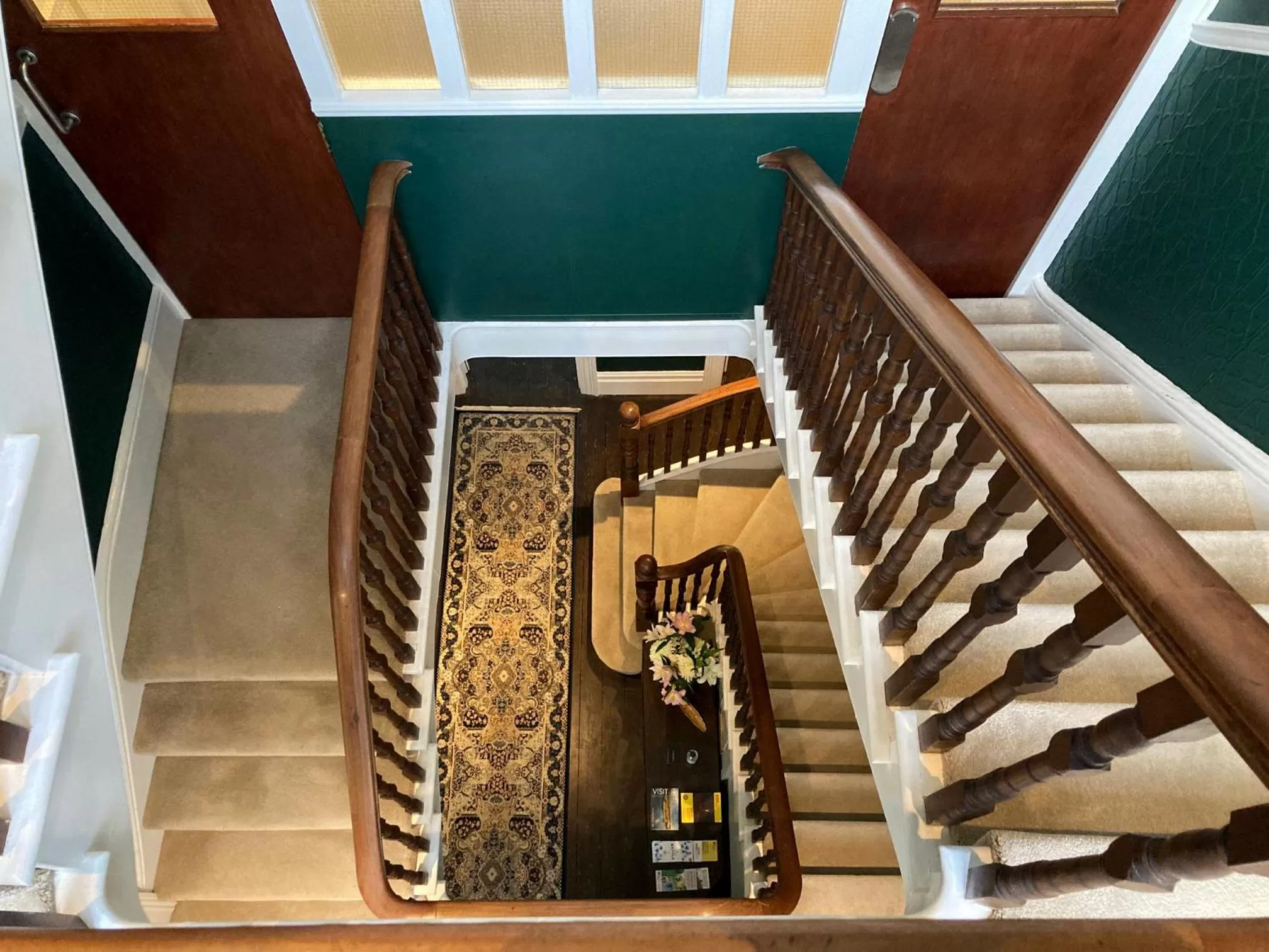 Property building in 15 Grosvenor