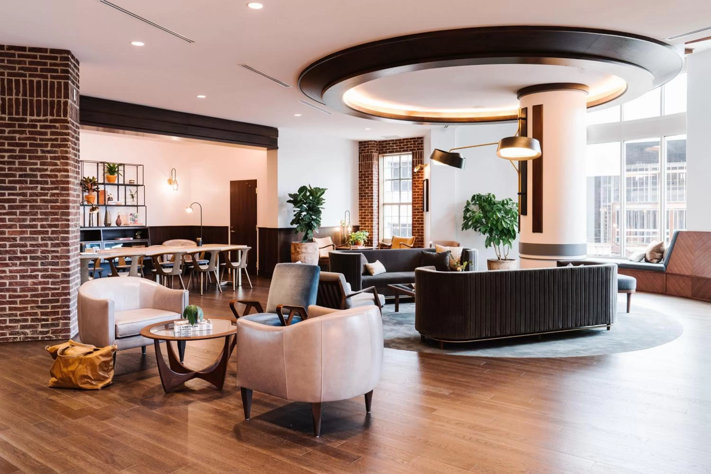 Lobby or reception in The Alida, Savannah, a Tribute Portfolio Hotel