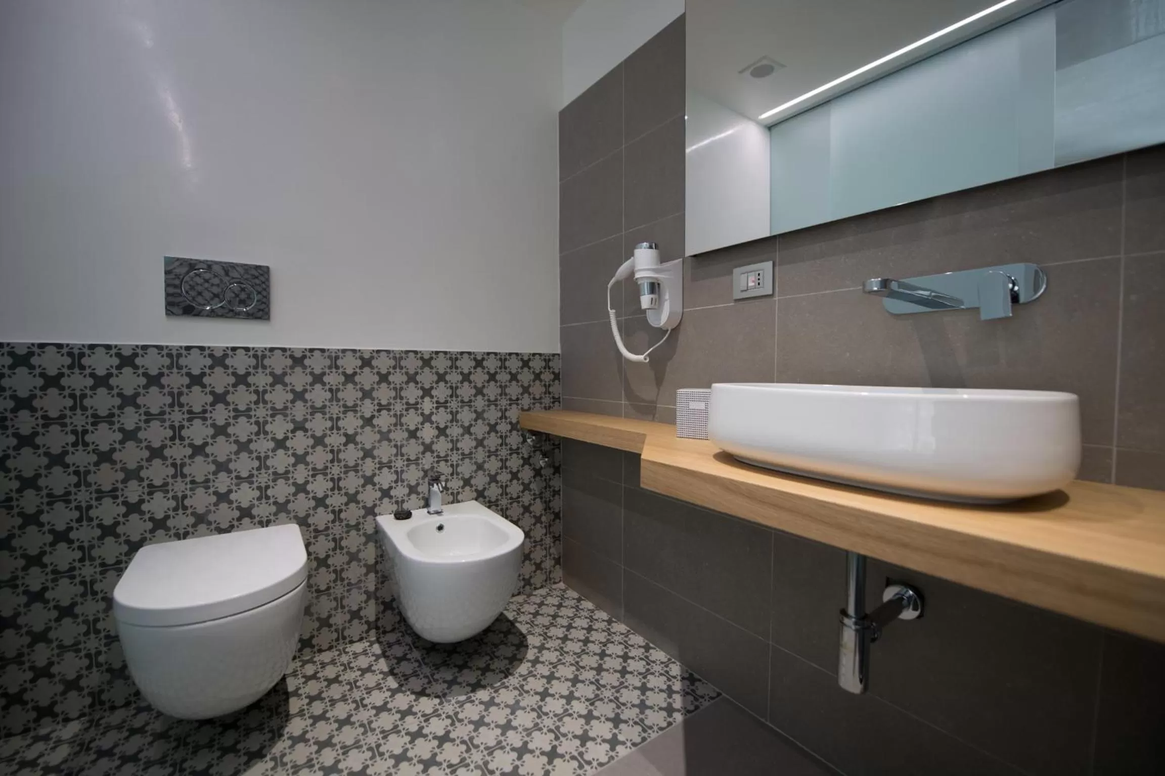 Bathroom in Caportigia Boutique Hotel