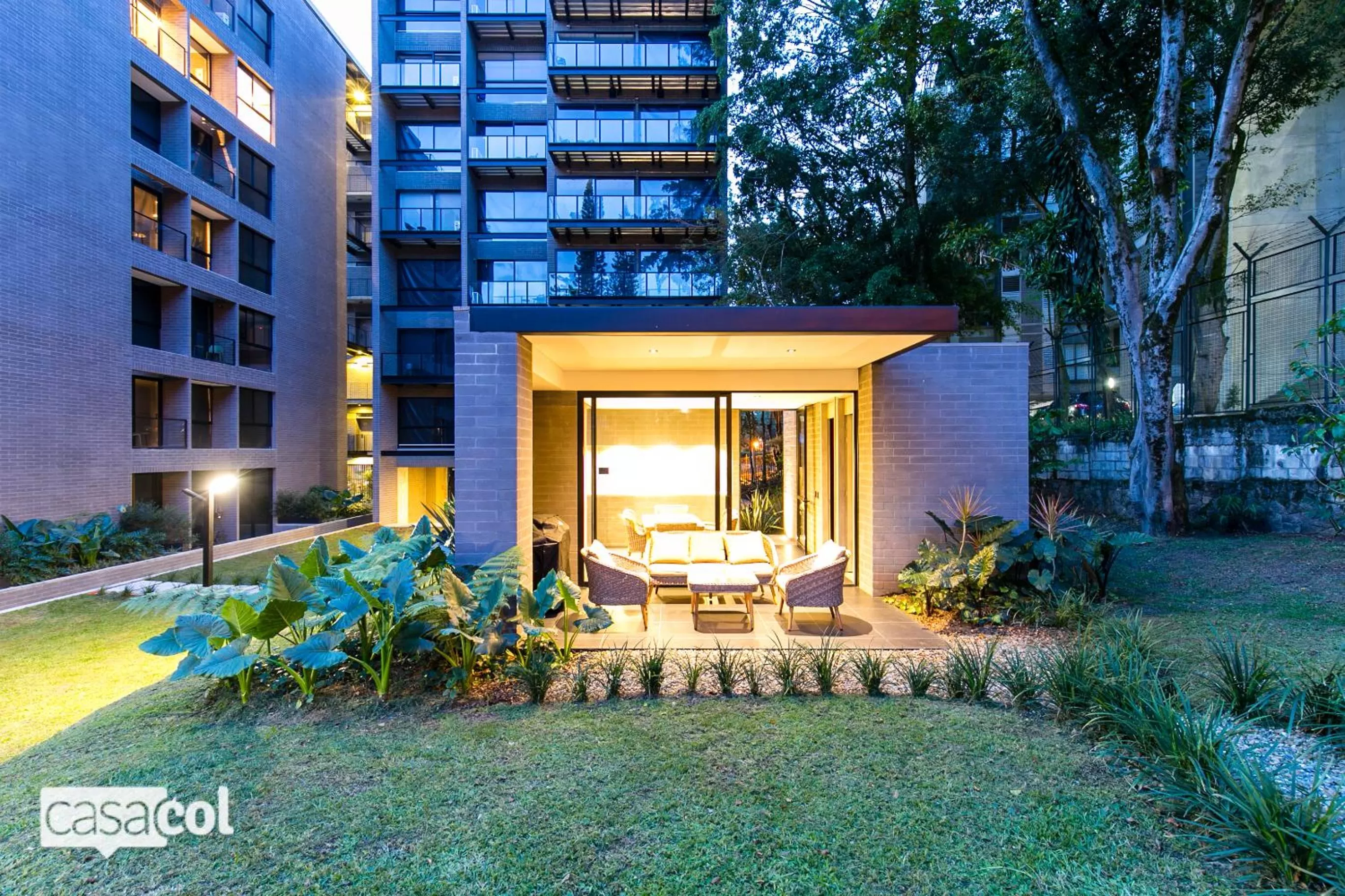 BBQ facilities, Property Building in Loma Verde Aparthotel