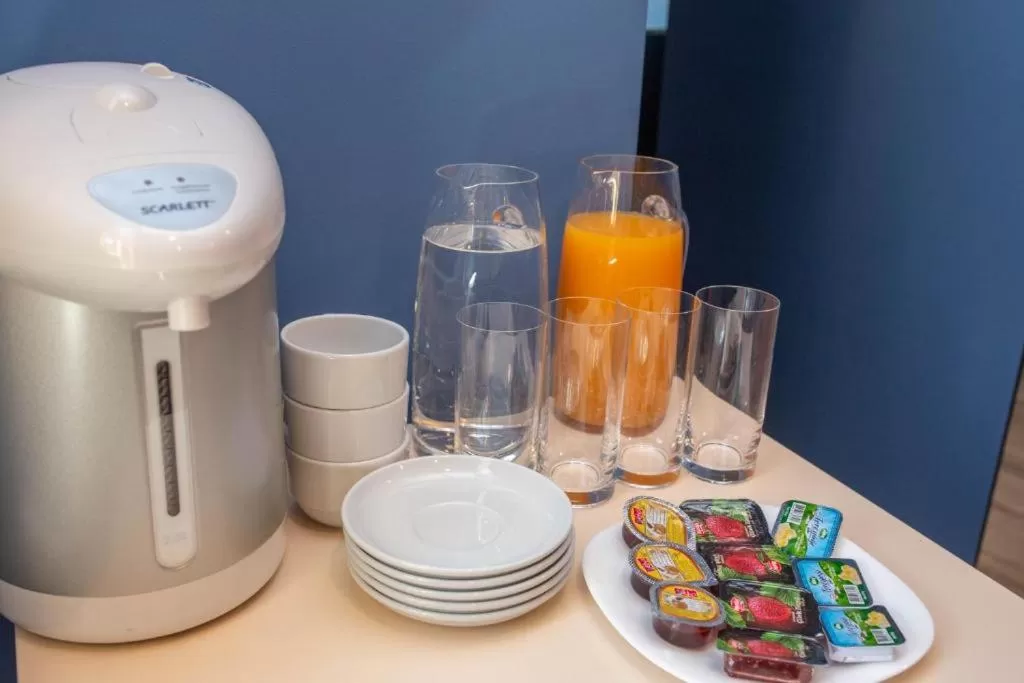 Coffee/tea facilities in History Hotel Tbilisi