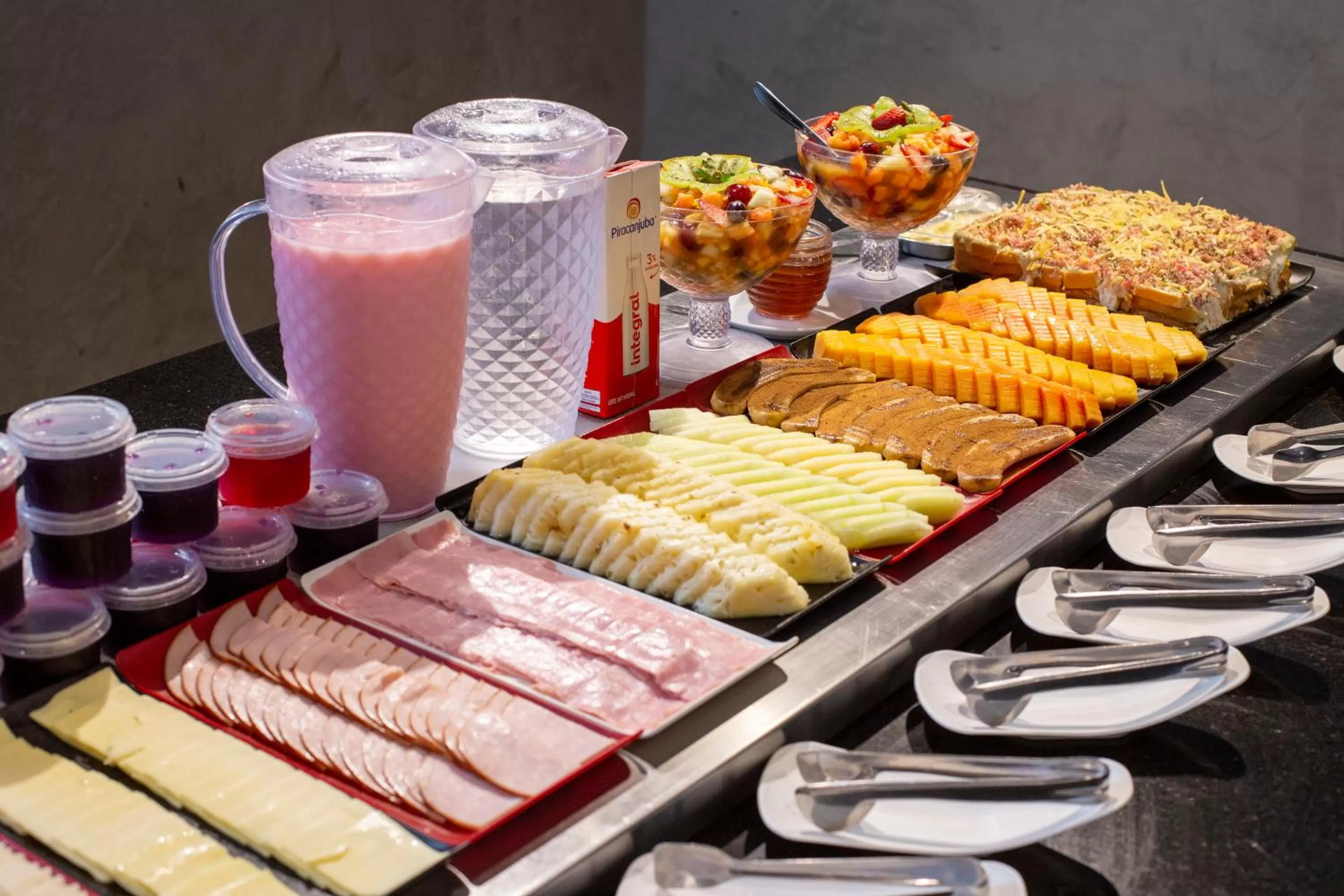 Food and drinks in ibis Cuiaba Shopping