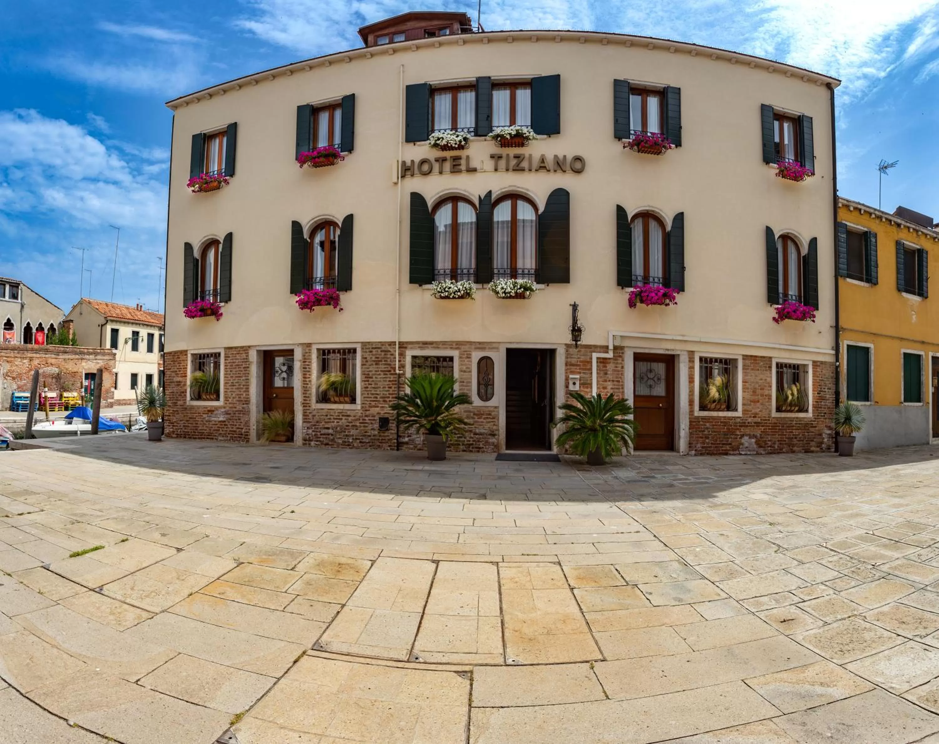 Street view in Hotel Tiziano