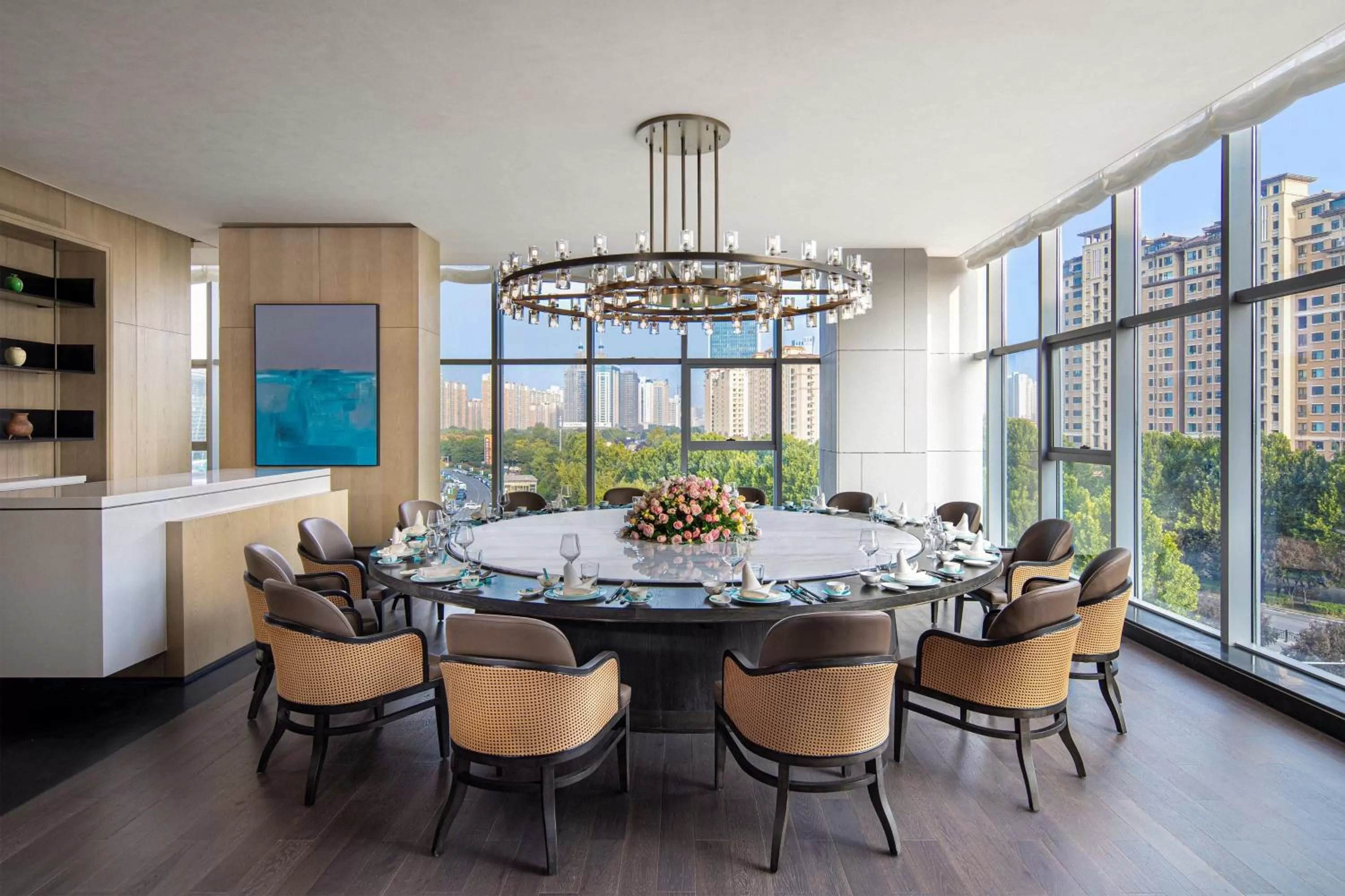 Restaurant/places to eat in Courtyard by Marriott Luoyang