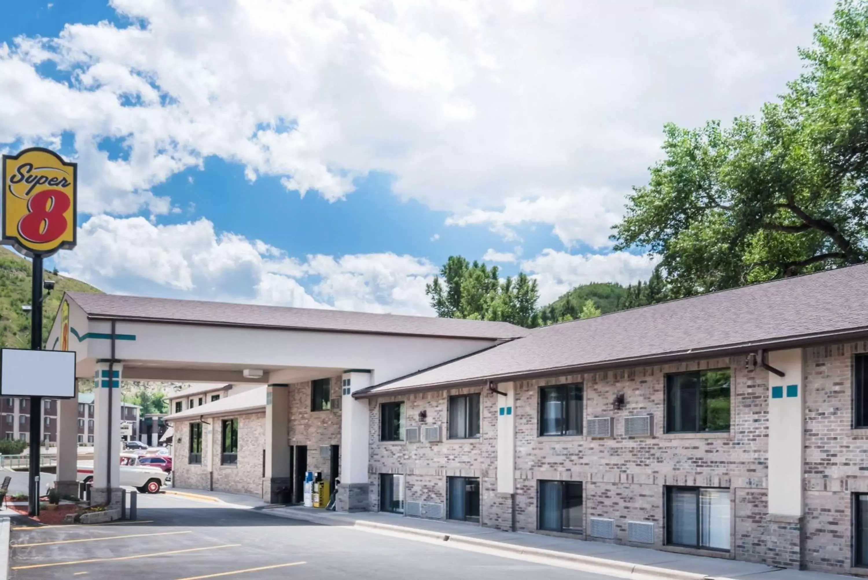 Super 8 by Wyndham Deadwood Black Hills Area Super 8 by Wyndham Deadwood Black Hills Area