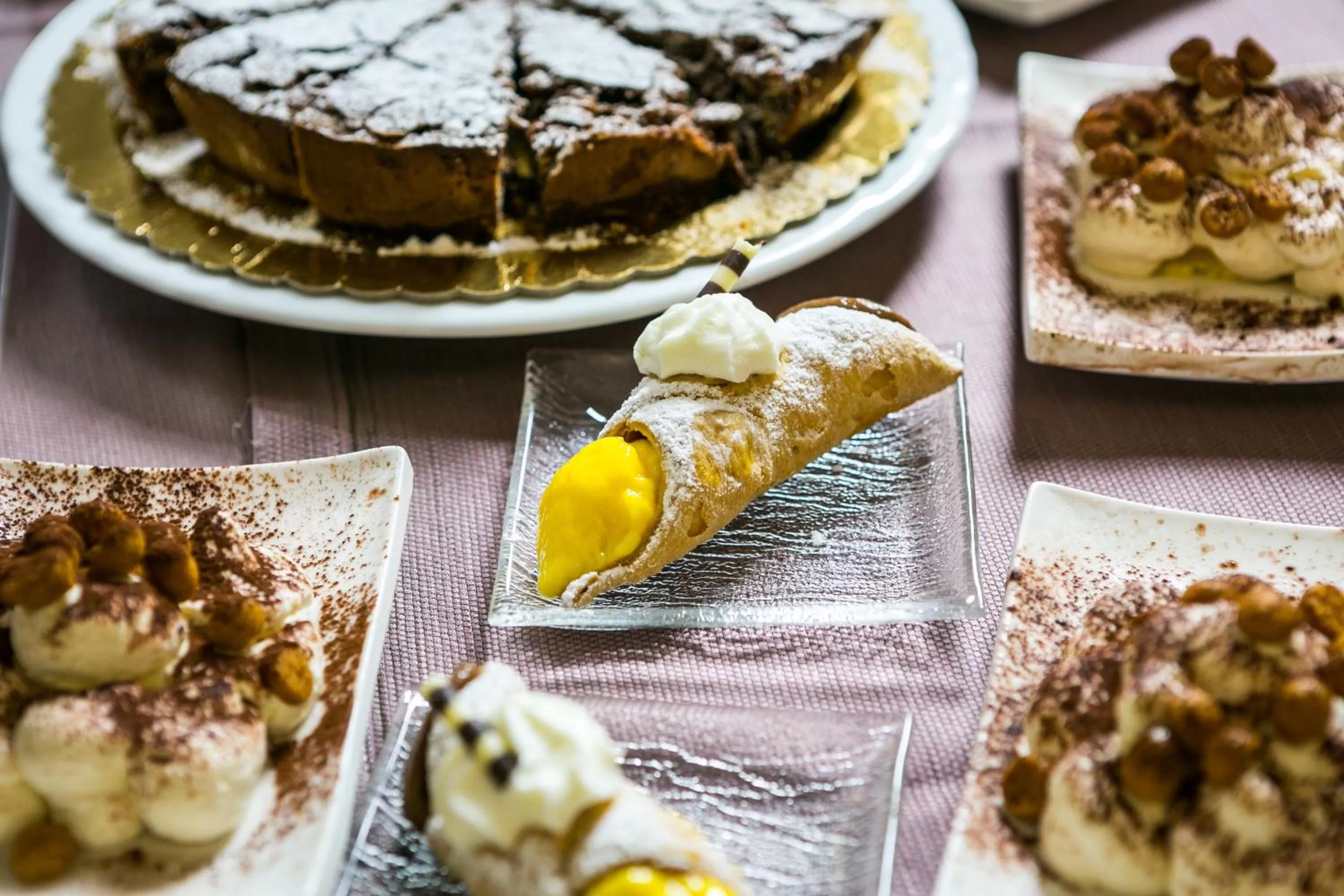 Dinner in Yes Hotel Touring & SPA