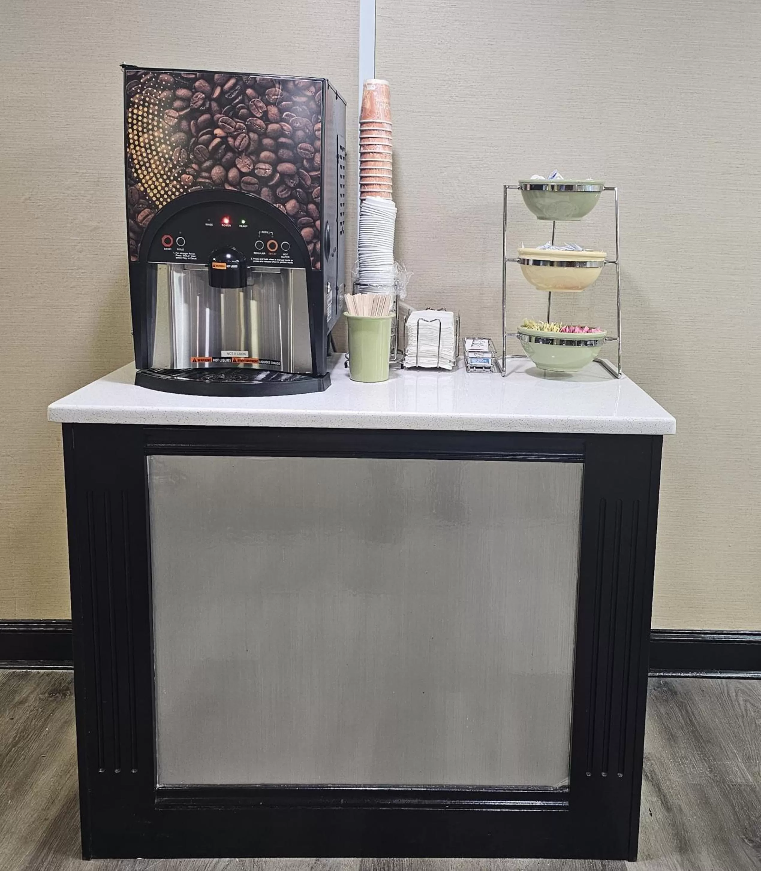 Coffee/tea facilities in Quality Inn & Suites Lexington South