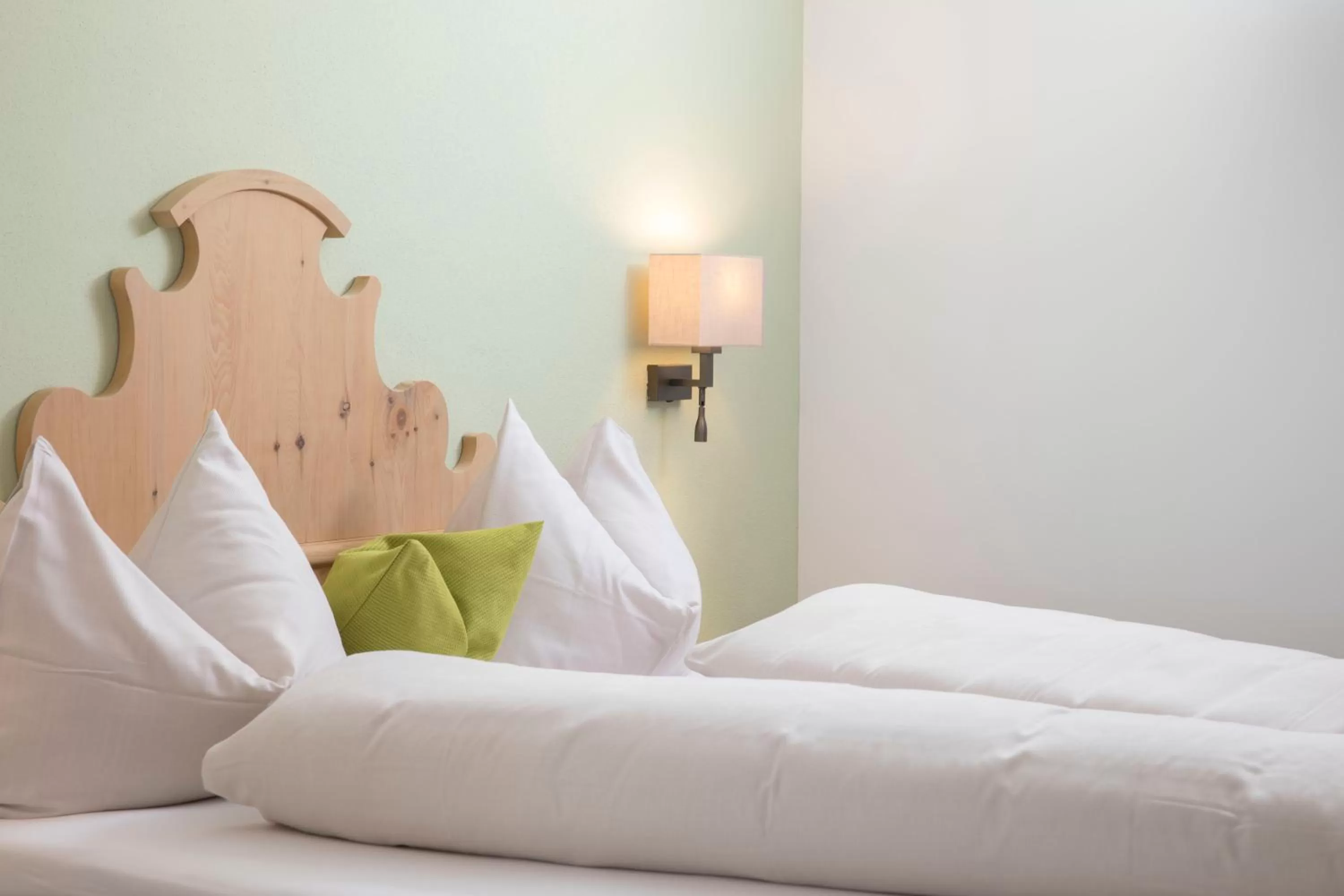 Bed in Gasthof Herrnhaus