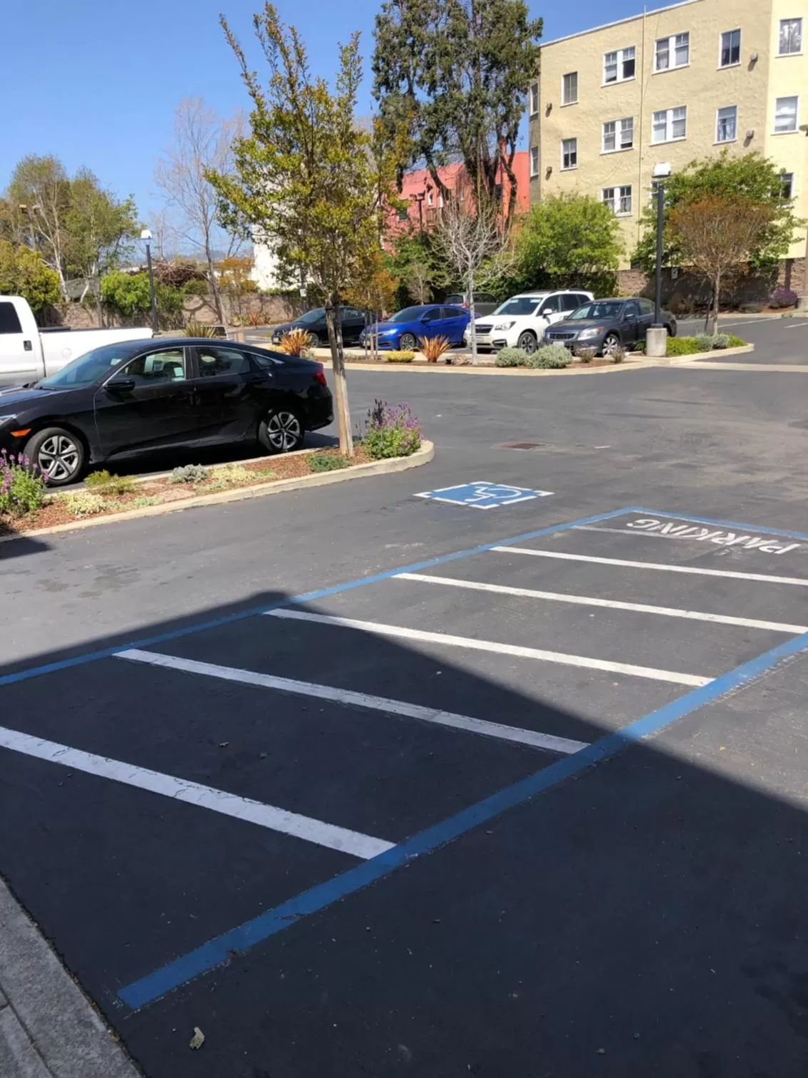 Parking in Holiday Inn Express Berkeley by IHG