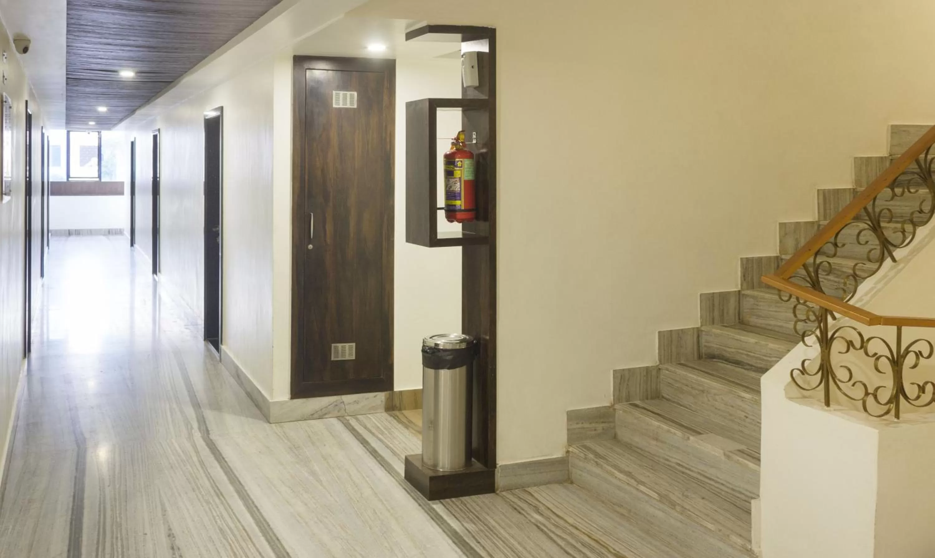 Day in Hotel Planet Four