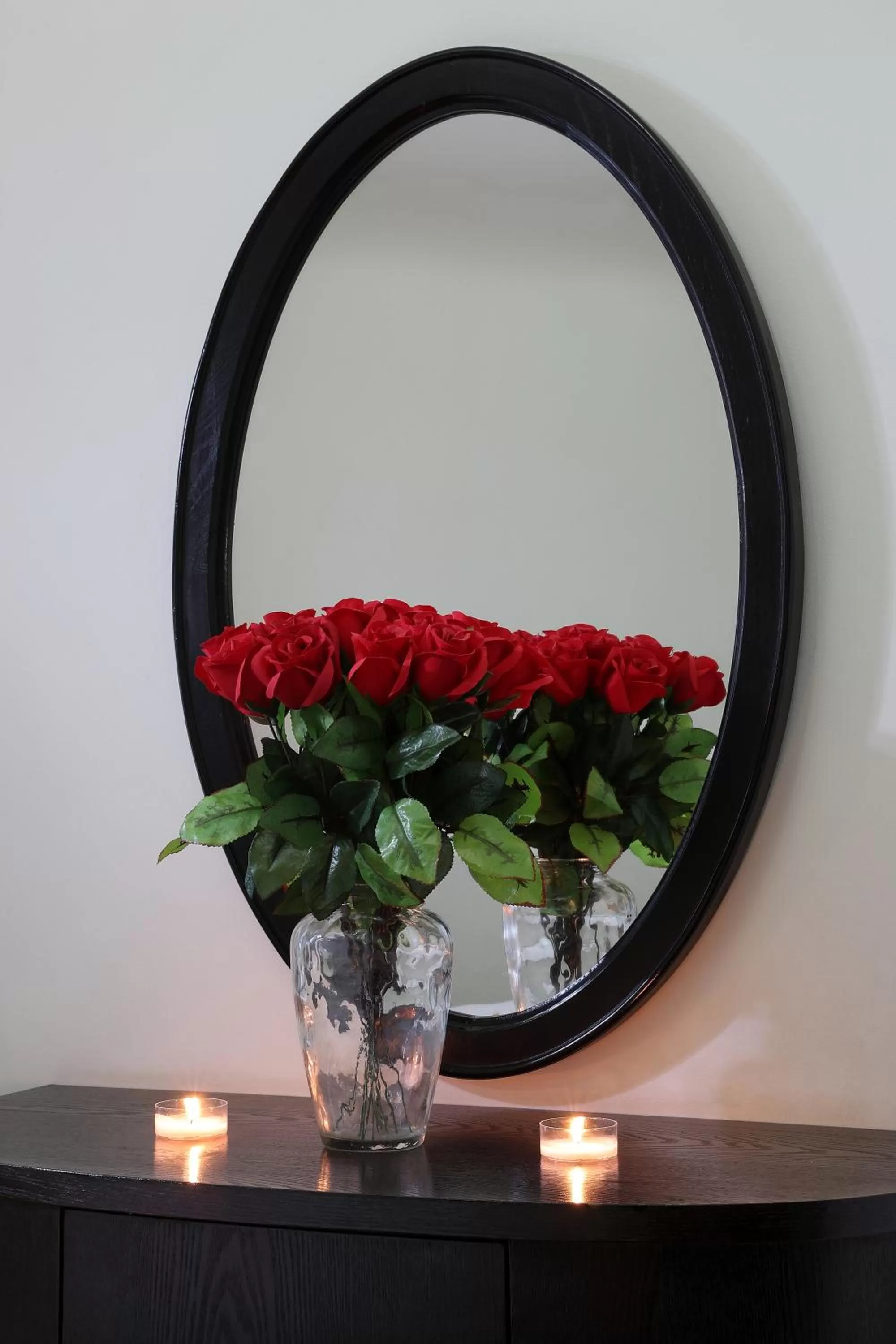 Area and facilities in Al Smou Hotel Apartments - MAHA HOSPITALITY GROUP