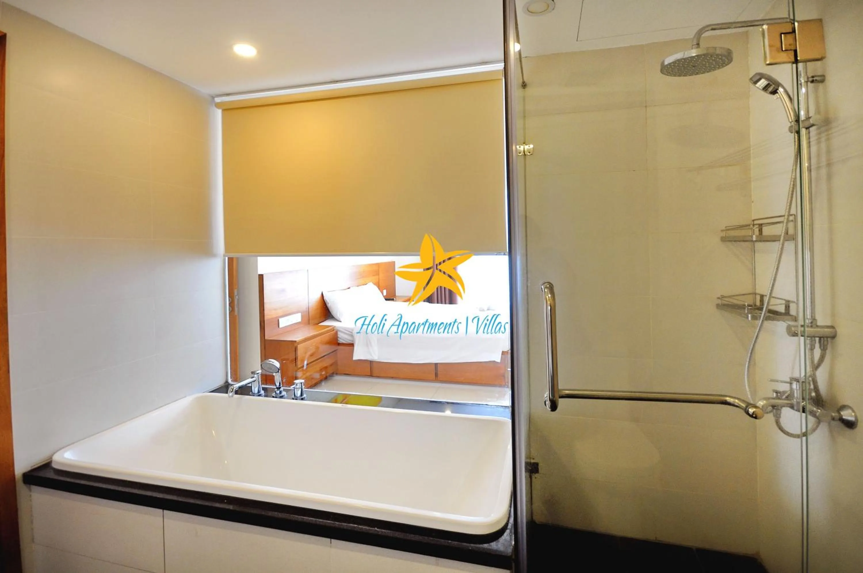 Holi Beach Hotel & Apartments