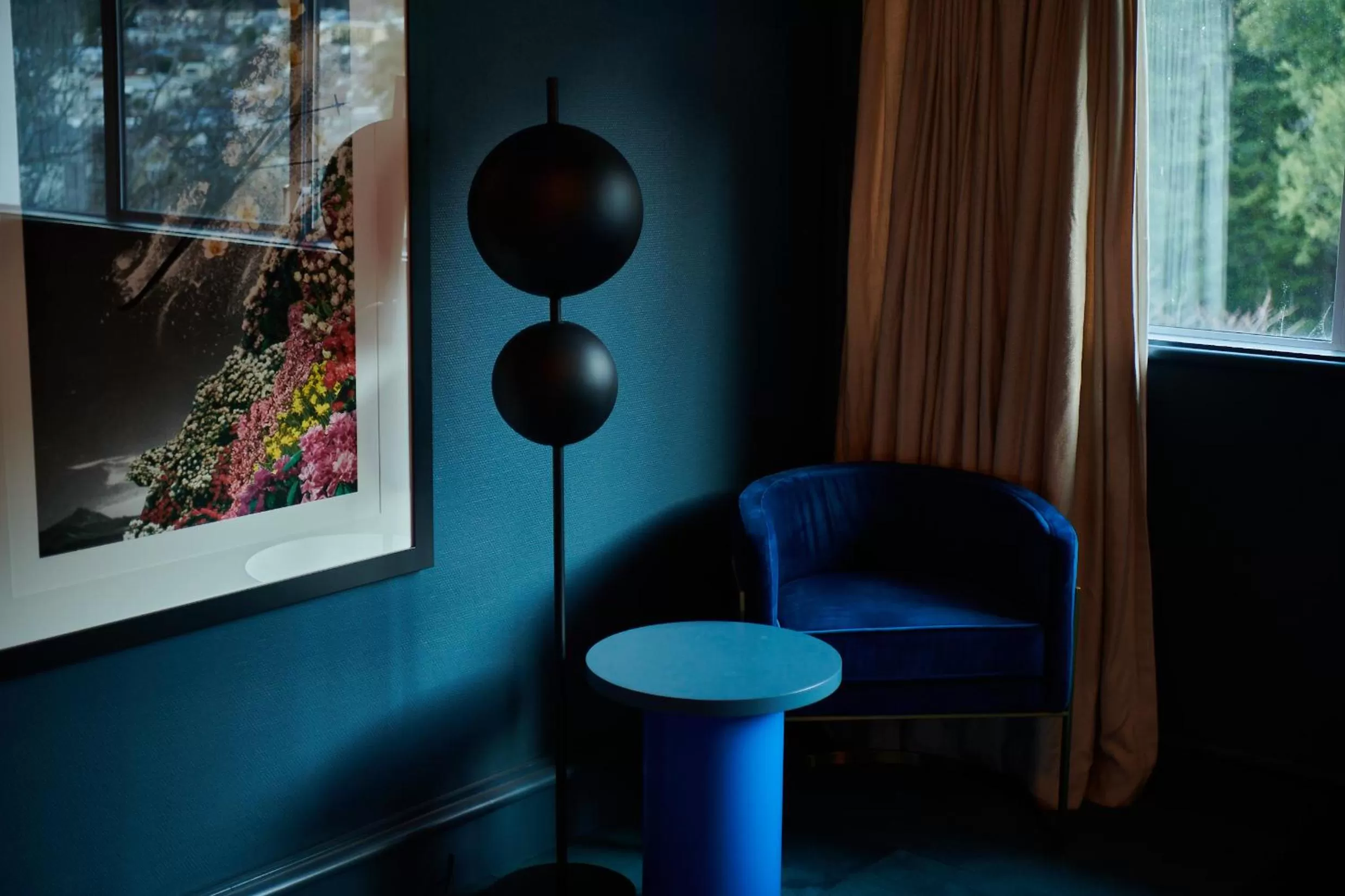 Seating area in The Central Hotel Queenstown, A Naumi Chapter