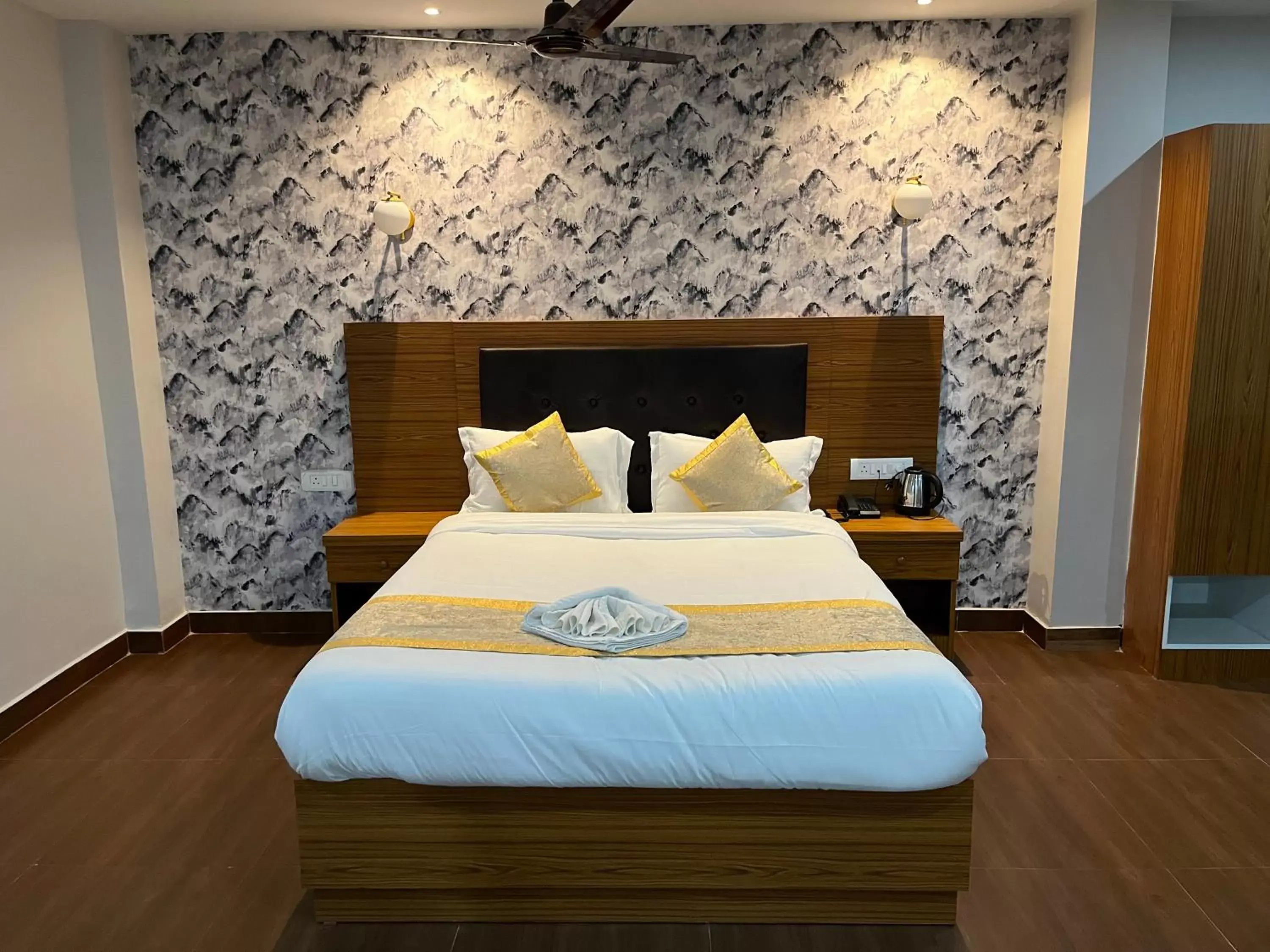 King Suite in The Rhino King Suite in The Rhino