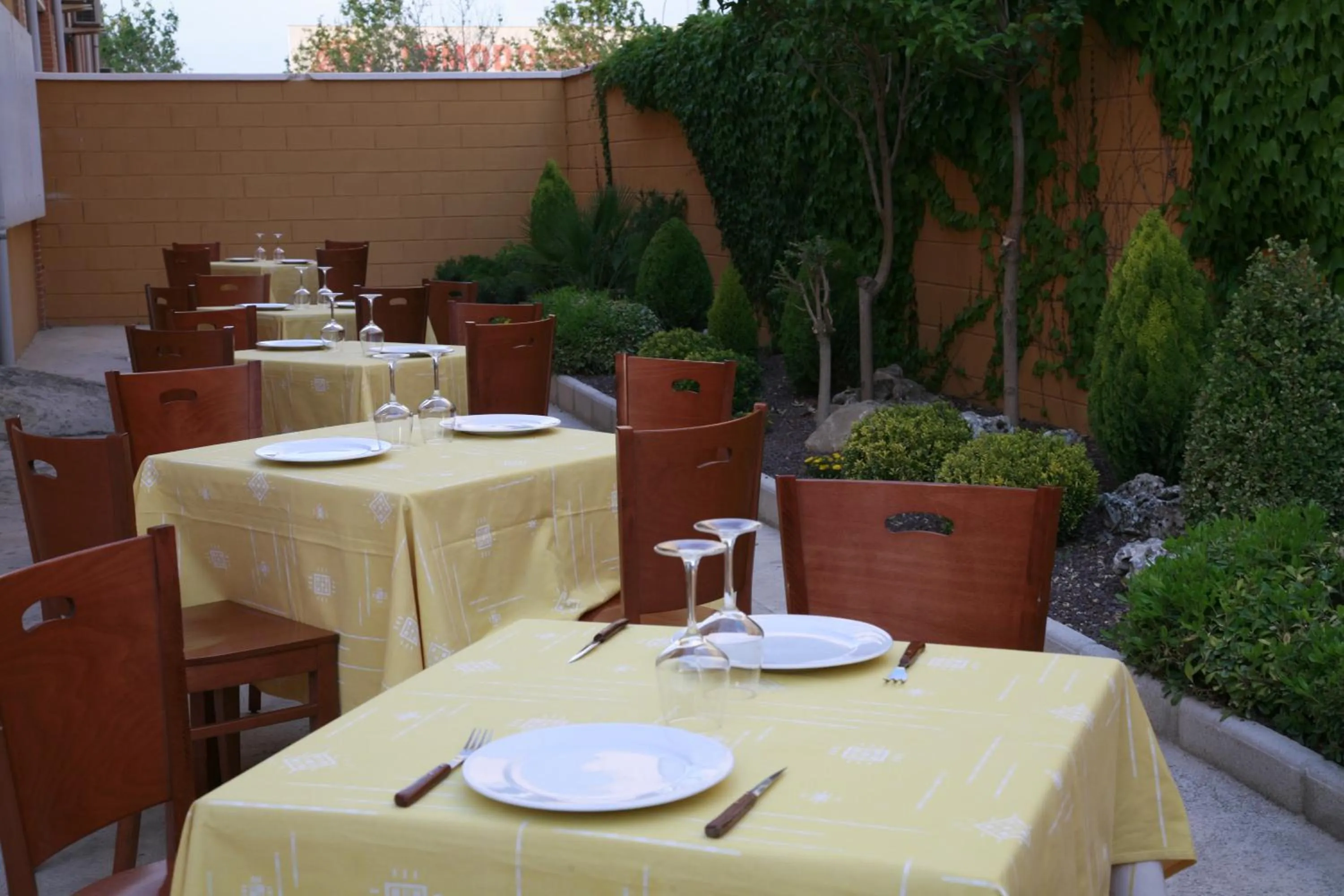 Photo of the whole room in HOSTAL EL POLIGONO