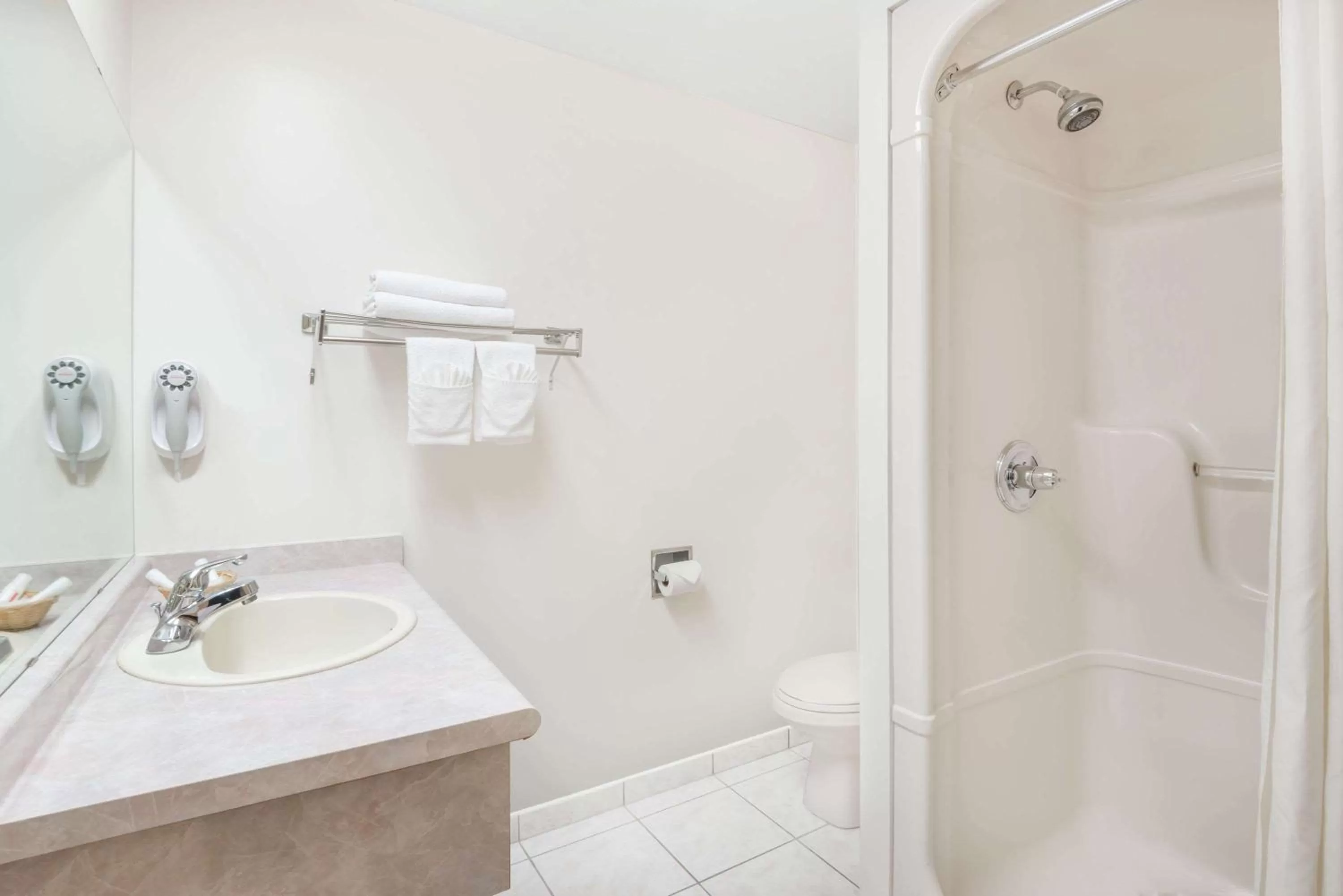 Shower in Super 8 by Wyndham Ambassador Bridge Windsor ON