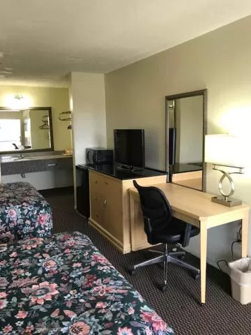 Bedroom in WESTERN MOTEL