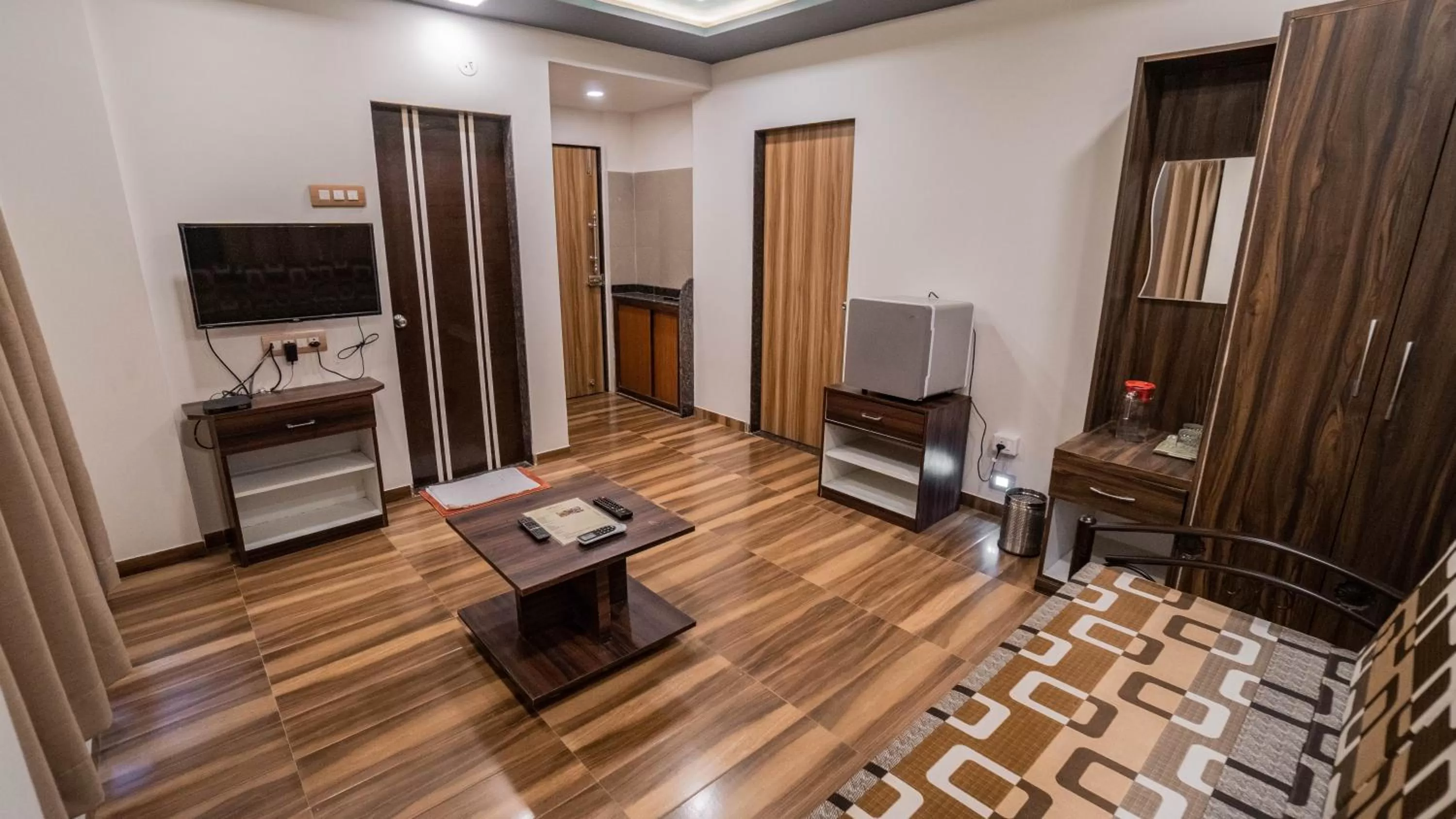 TV and multimedia, Seating Area in Pooja Villa Suites-Rooms and Pool, Igatpuri