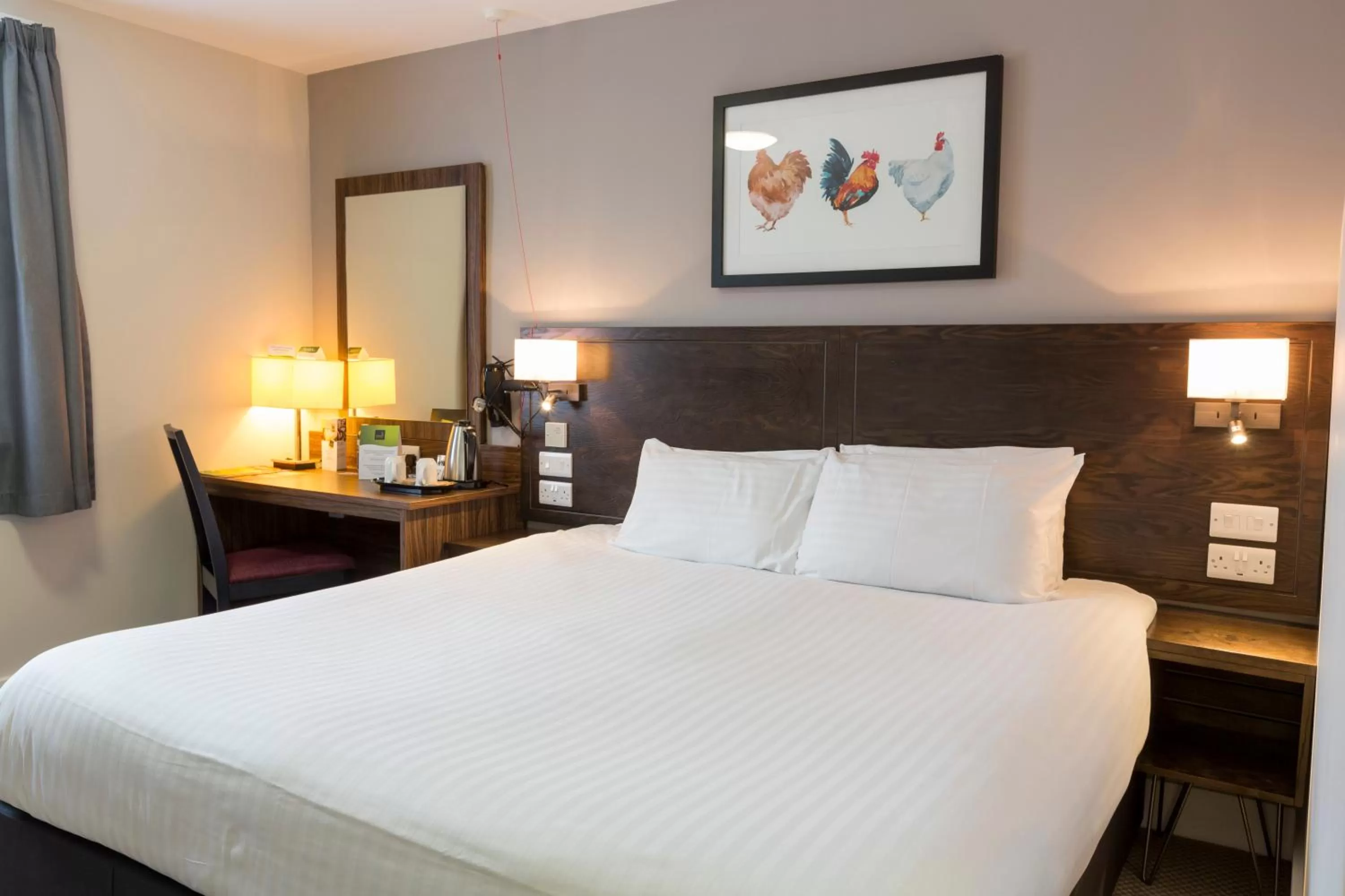 Bedroom, Bed in Starling Cloud