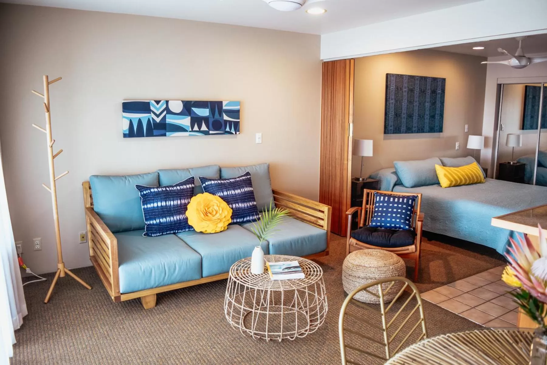 Seating area in Napili Village Hotel