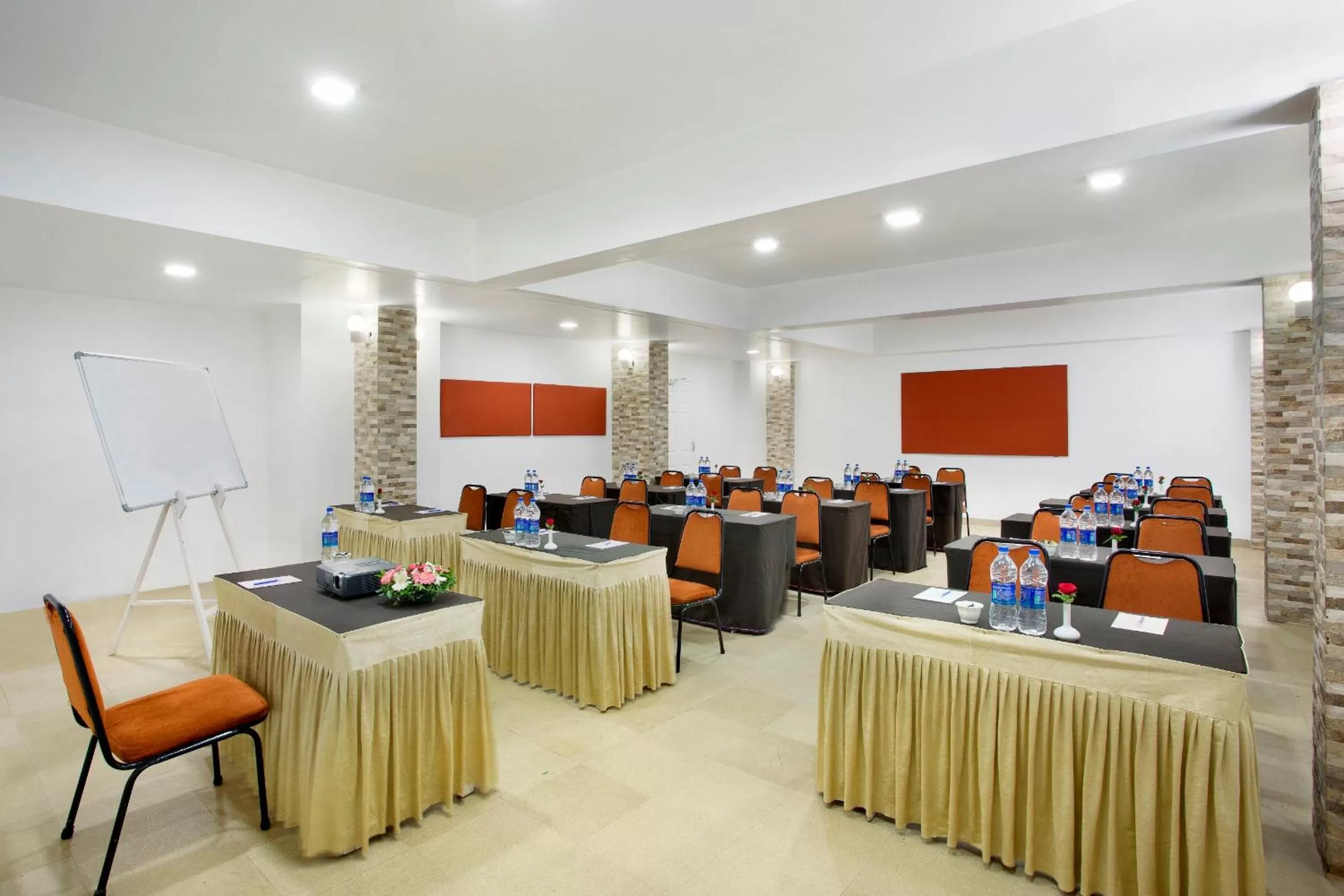 Banquet/Function facilities in Avion Holiday Resort