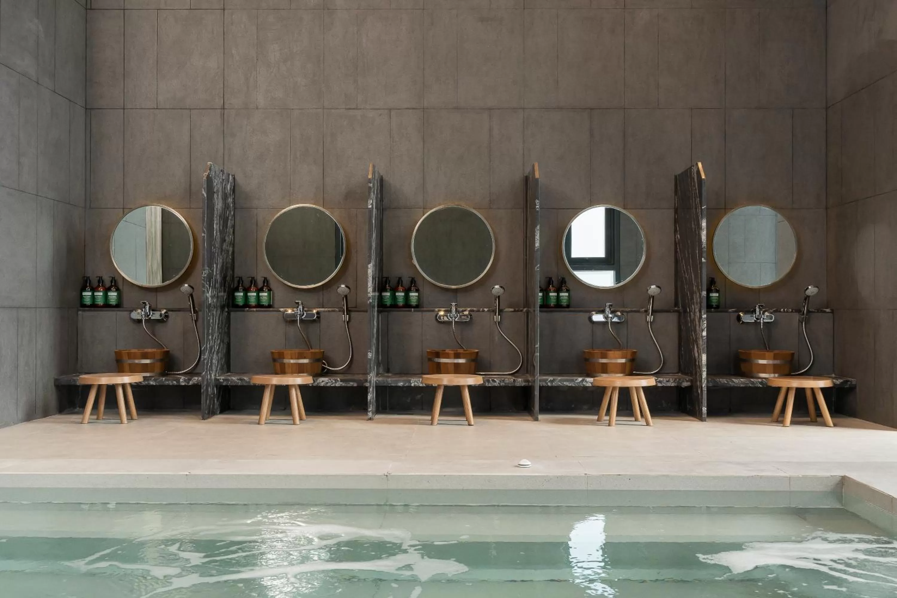 Hot Tub in Staybridge Suites Bangkok Sukhumvit by IHG