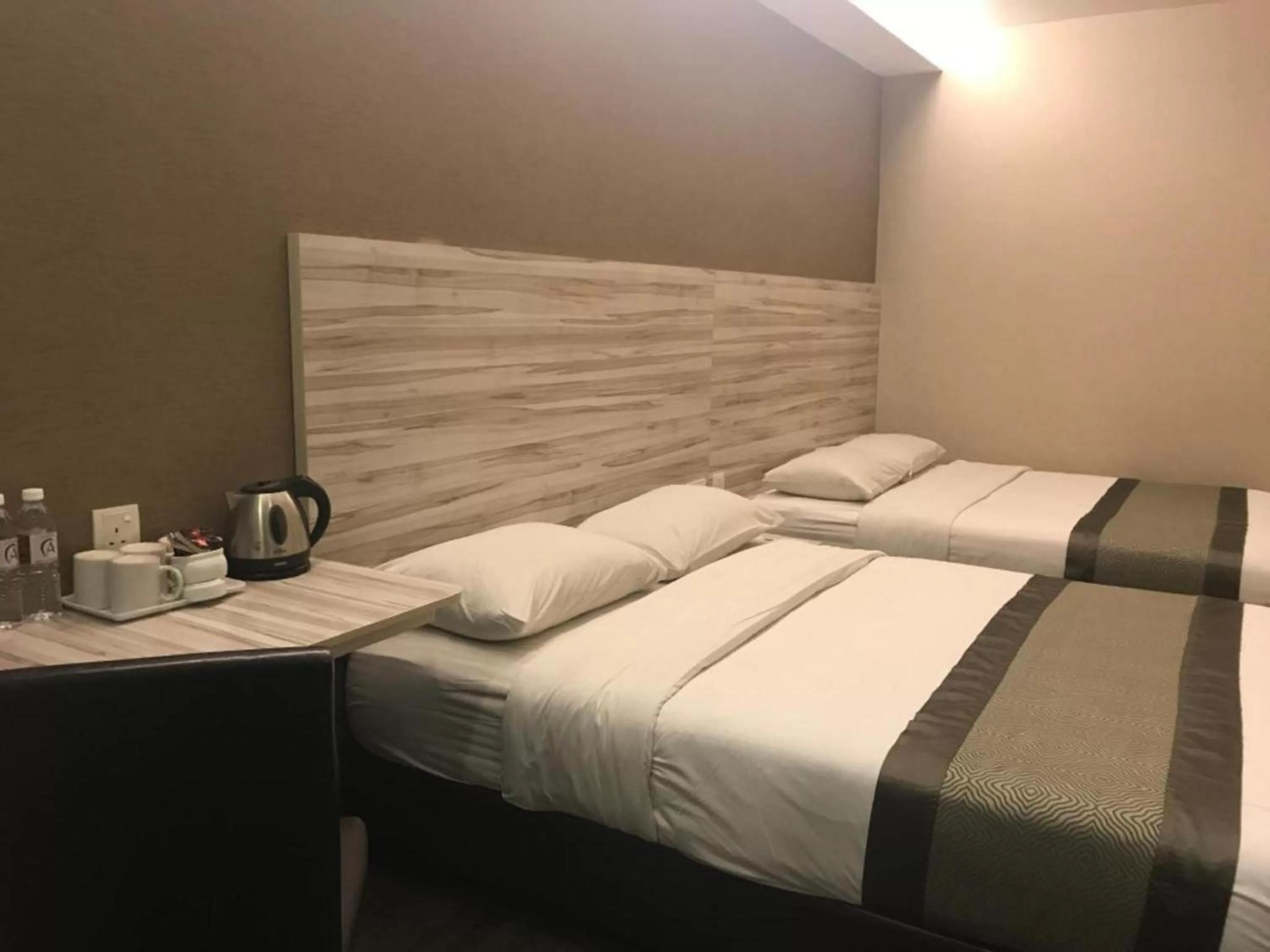 Bed in Hotel Austin Paradise - Taman Pulai Utama